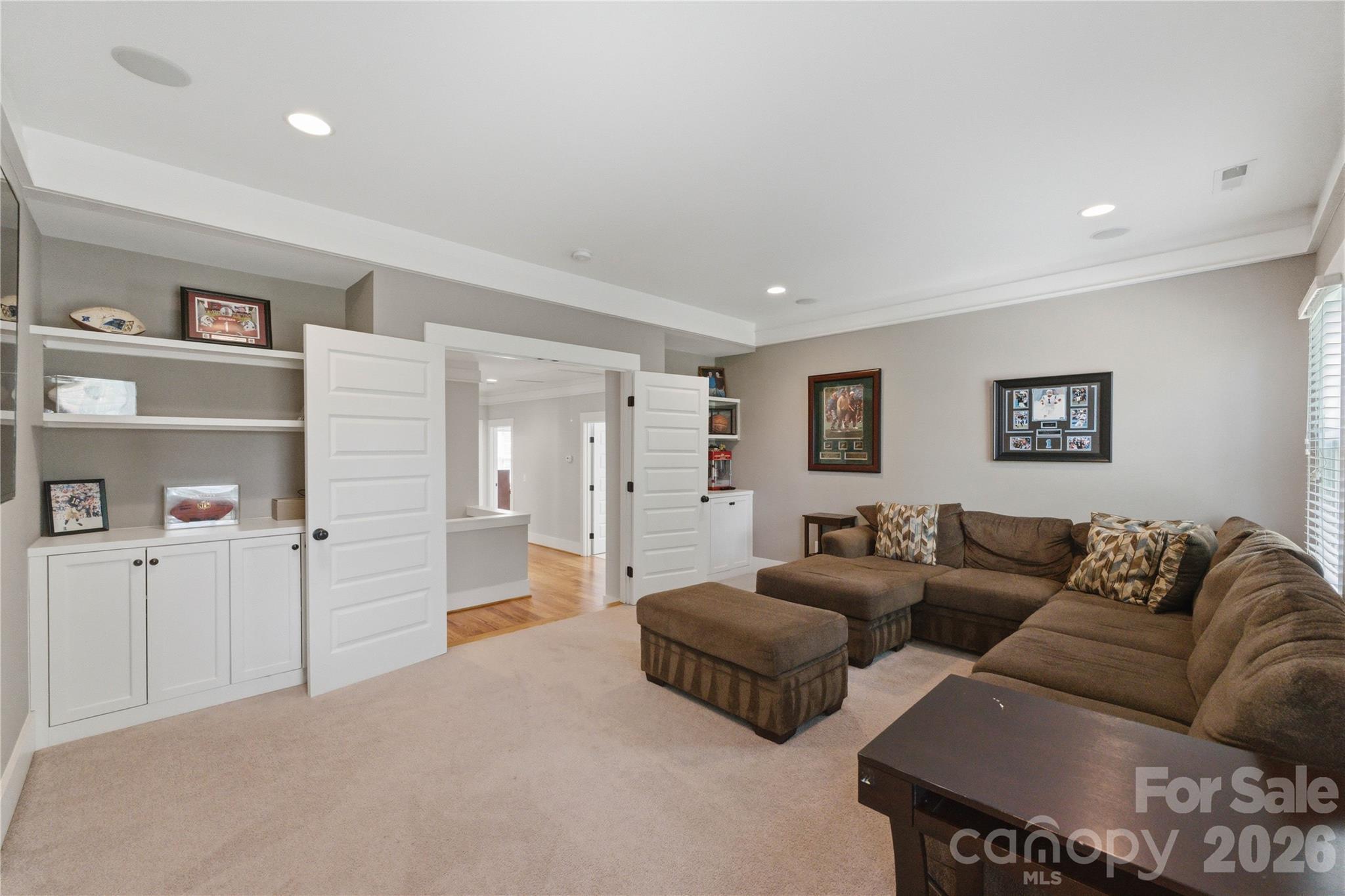 661 Ideal Way — Charlotte