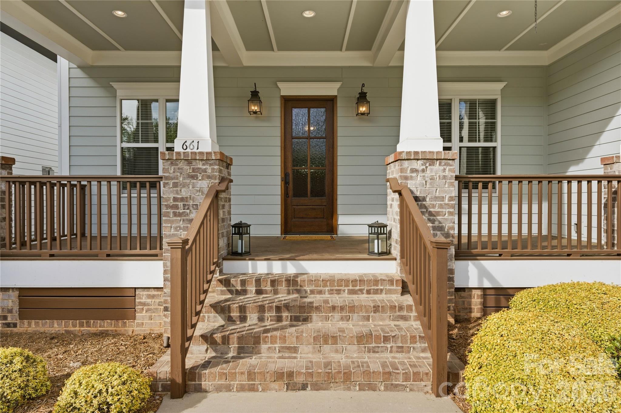 661 Ideal Way — Charlotte