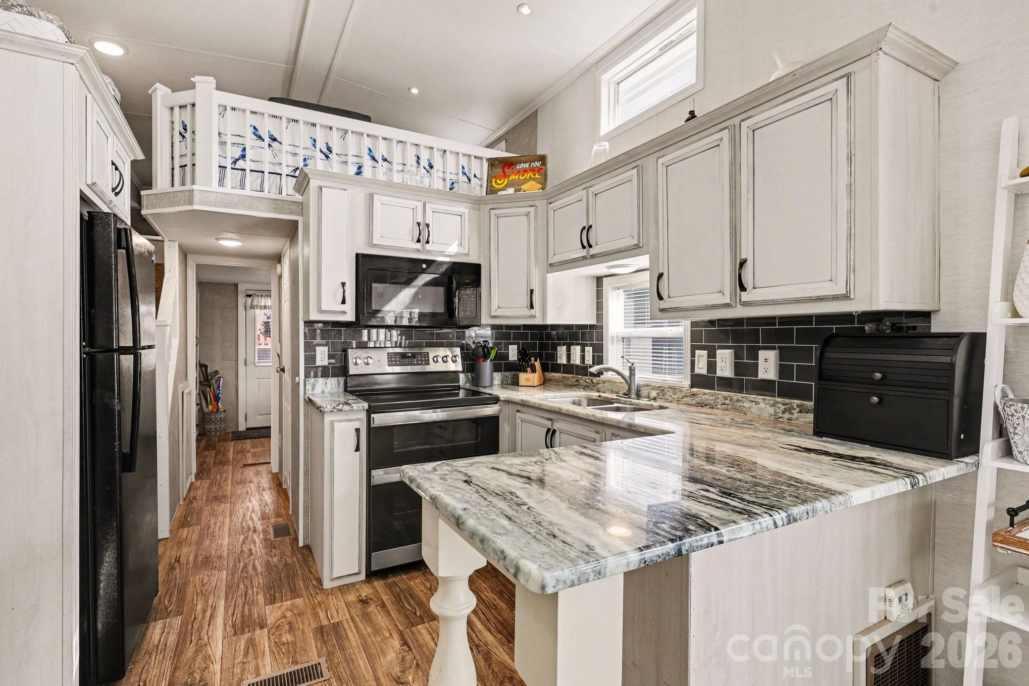 130 Eagle Drive — New London