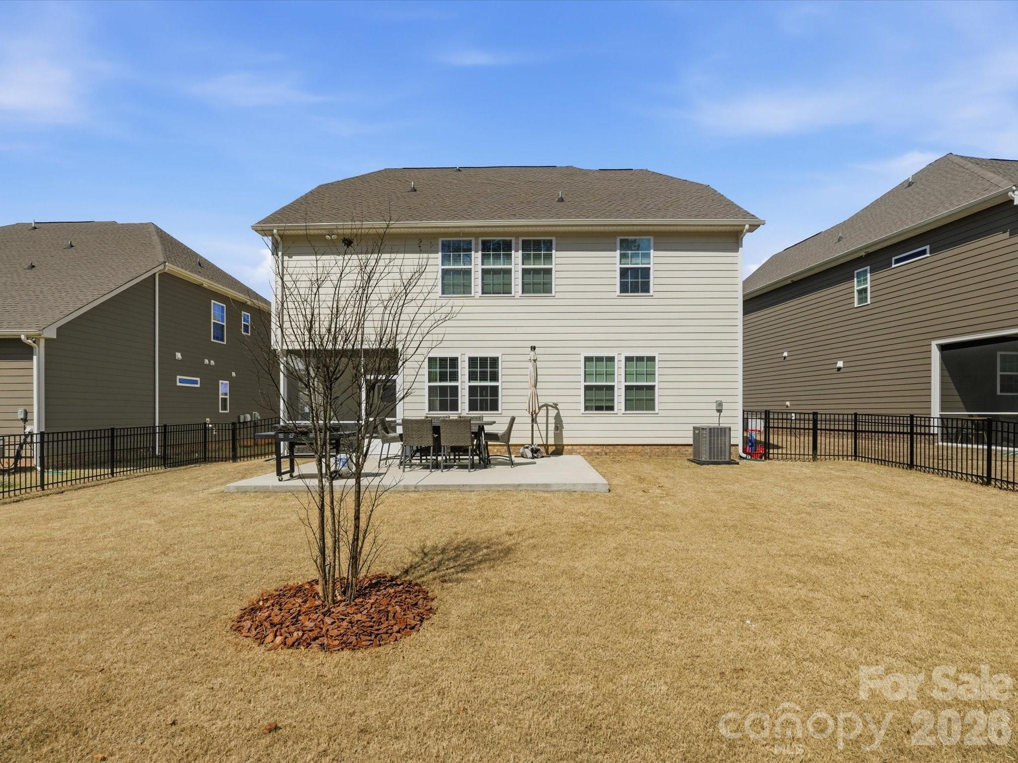 4044 Whipcord Drive — Waxhaw