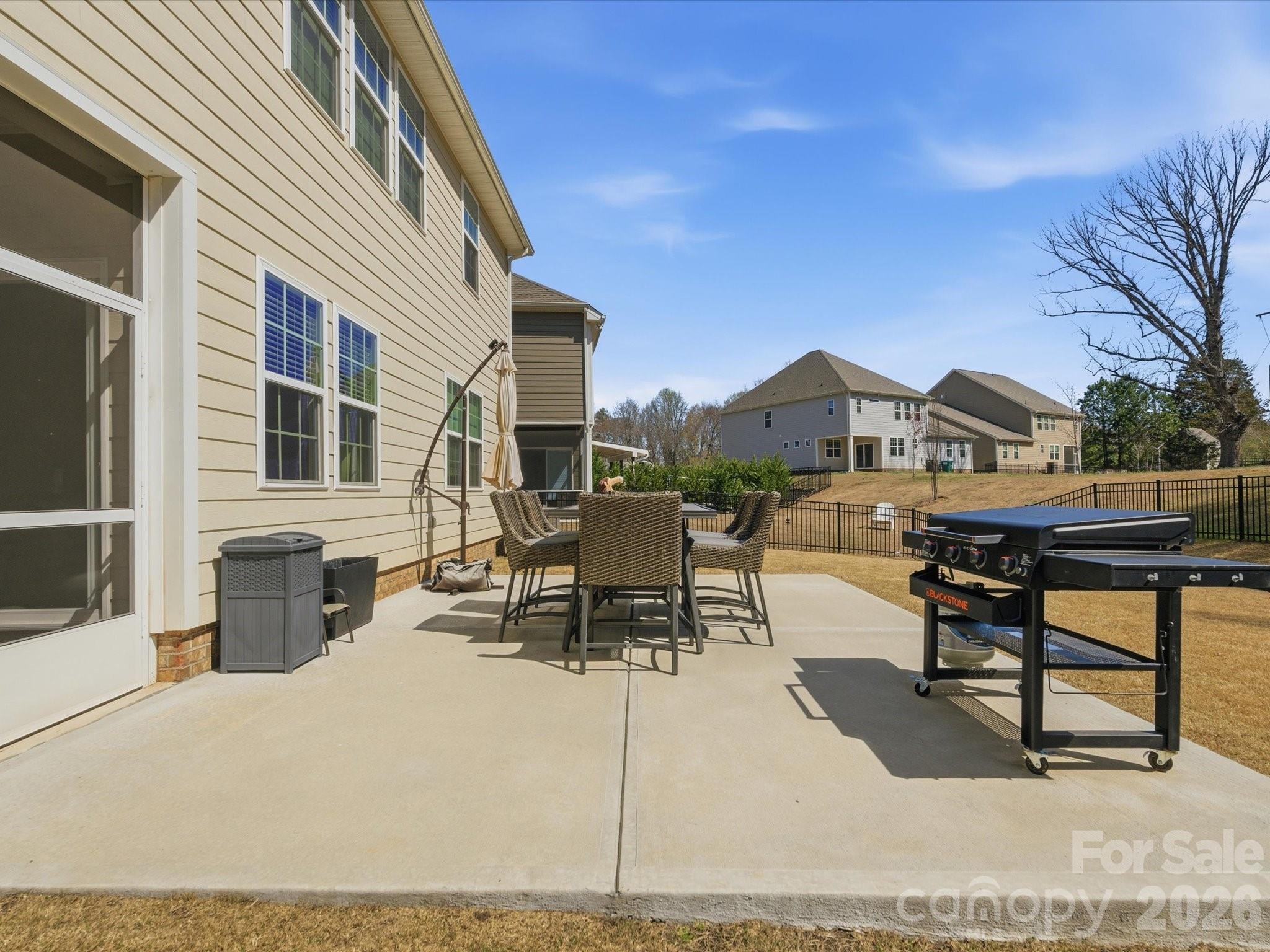 4044 Whipcord Drive — Waxhaw