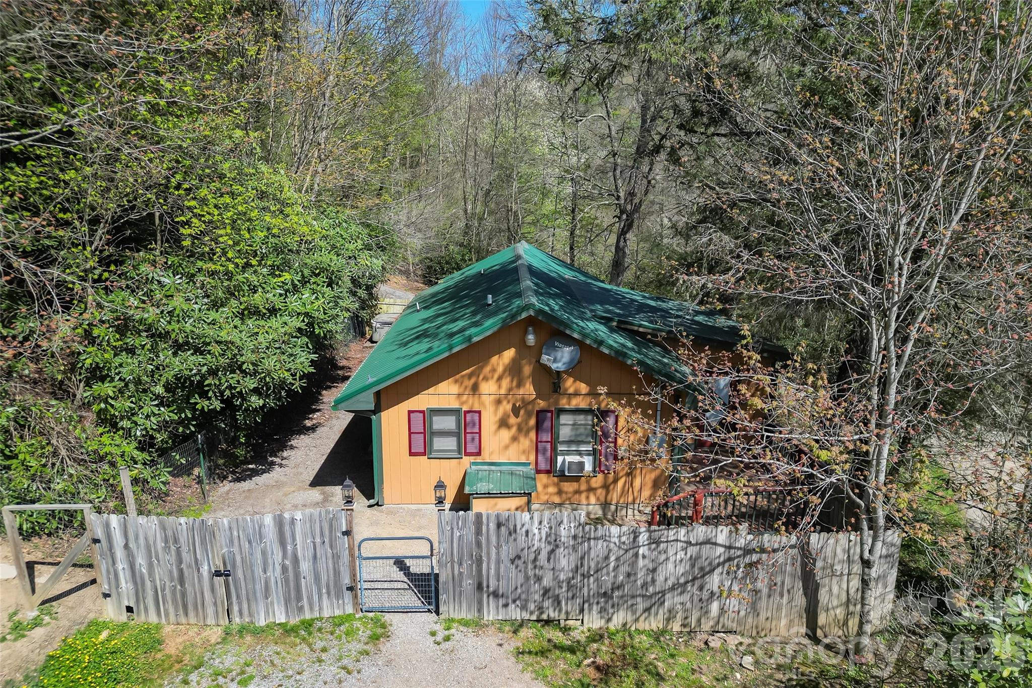 242 Plott Balsam Road — Maggie Valley