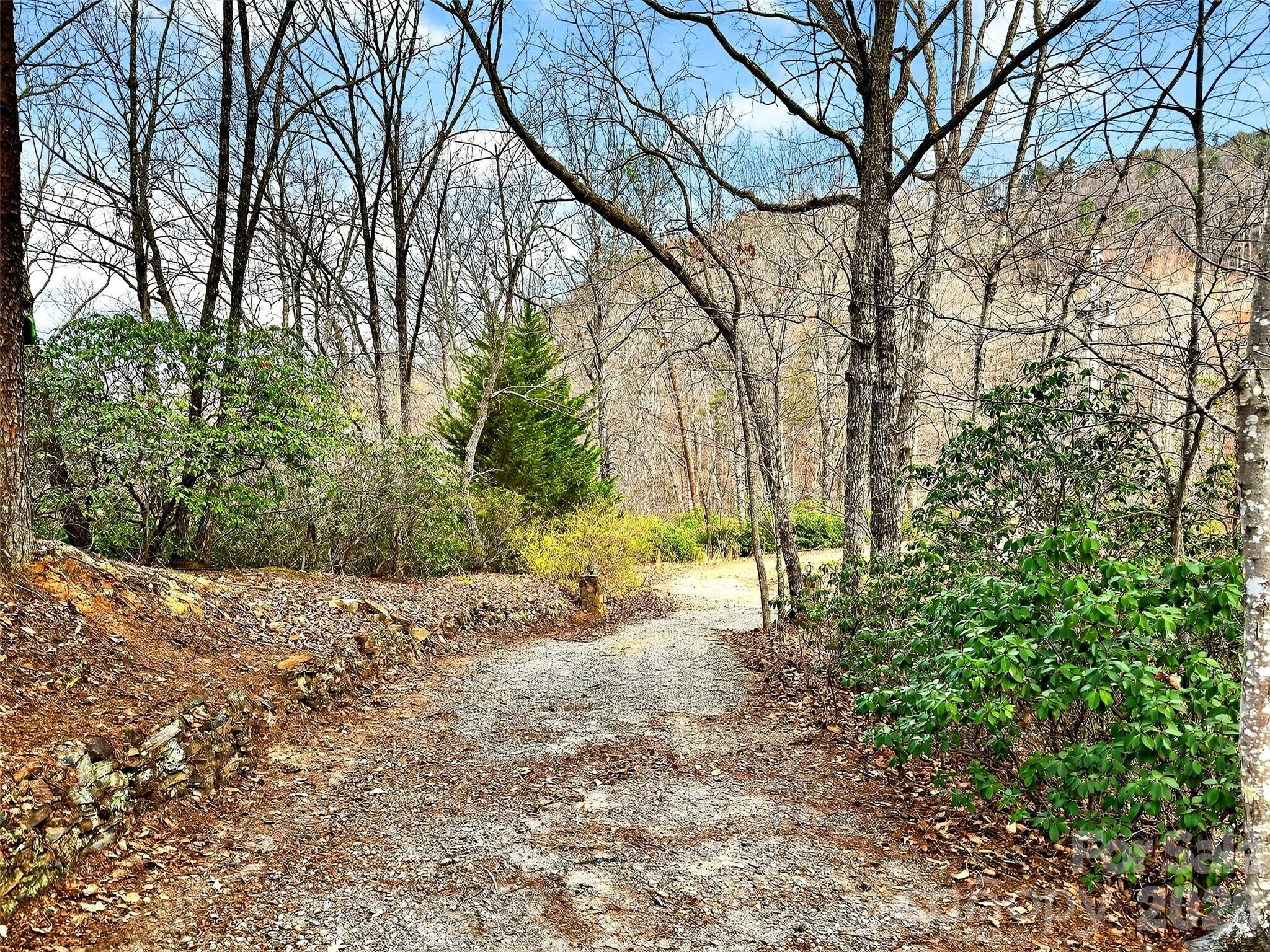 345 Lower Switchback Road — Union Mills