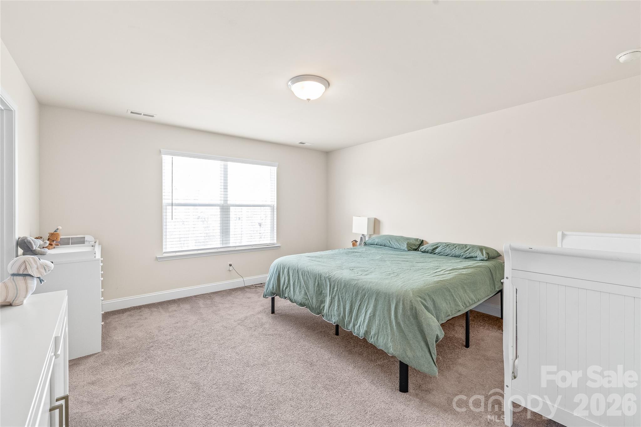 1043 Kalli Drive — Matthews