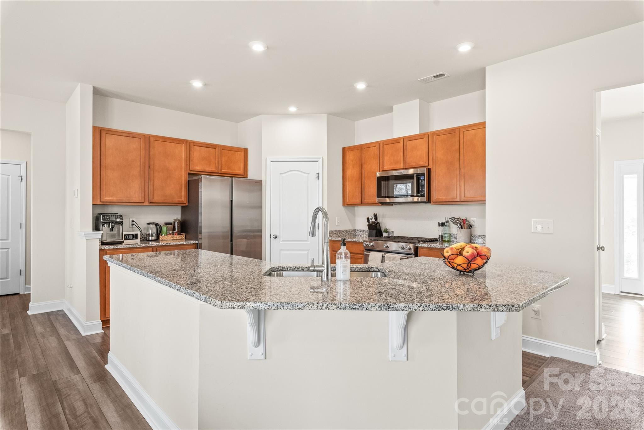 1043 Kalli Drive — Matthews