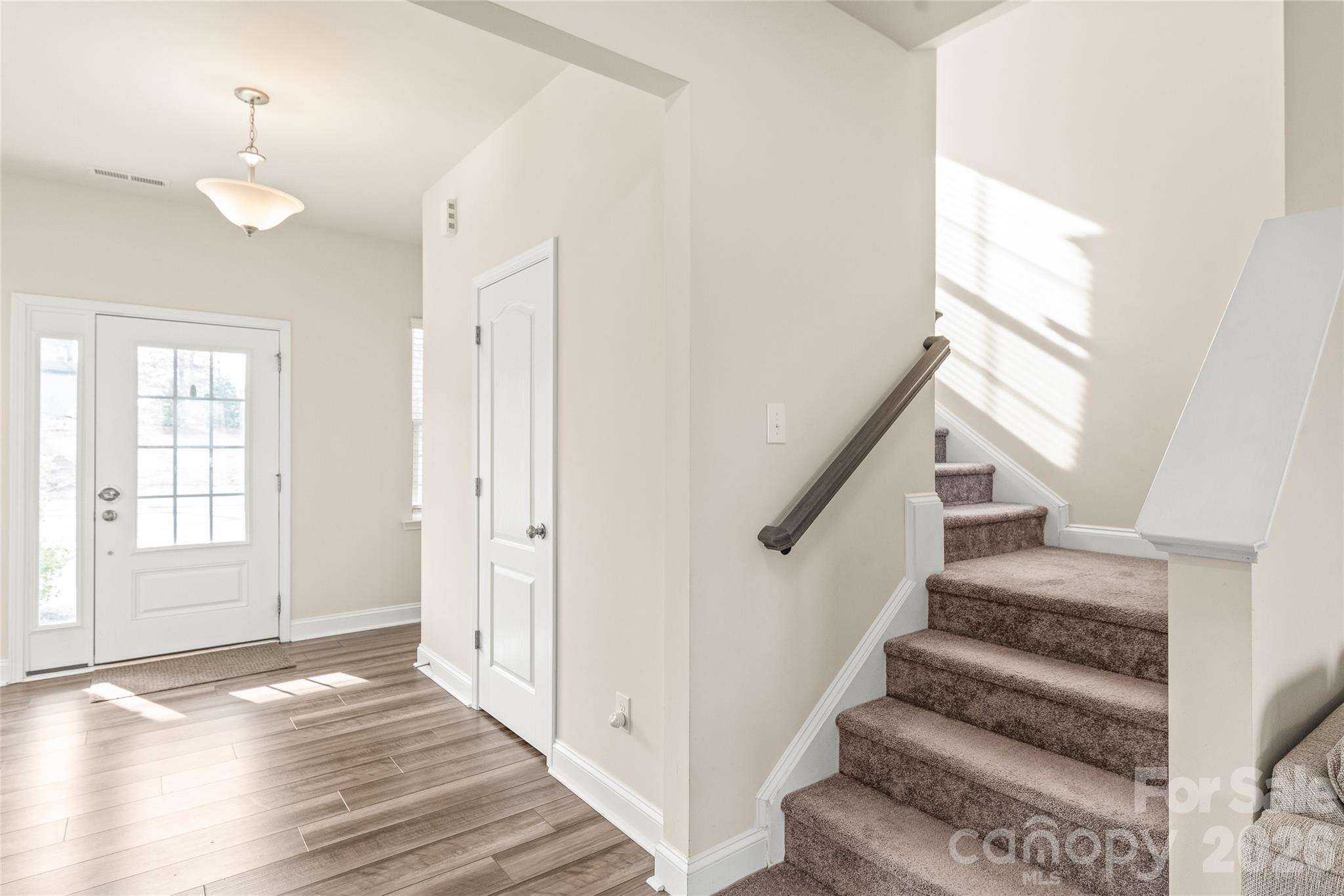 1043 Kalli Drive — Matthews