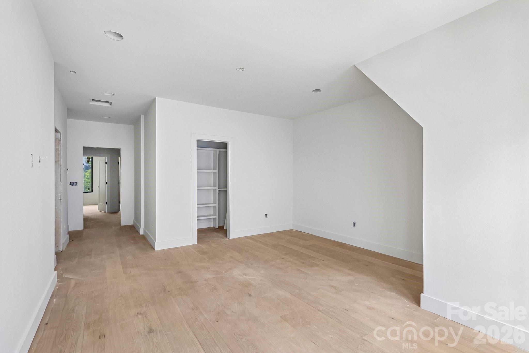 1539 Crystal Road — Charlotte