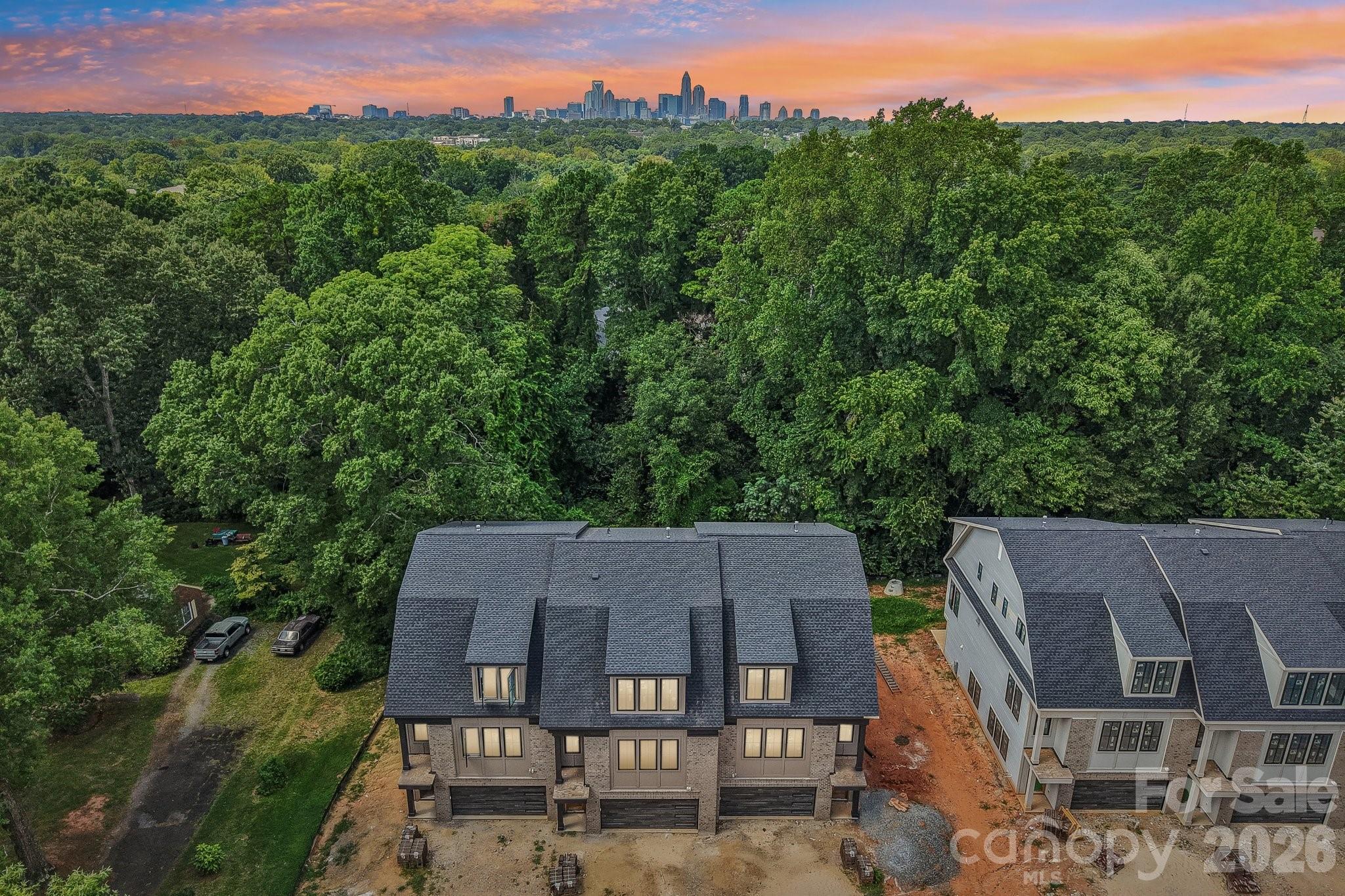 1539 Crystal Road — Charlotte