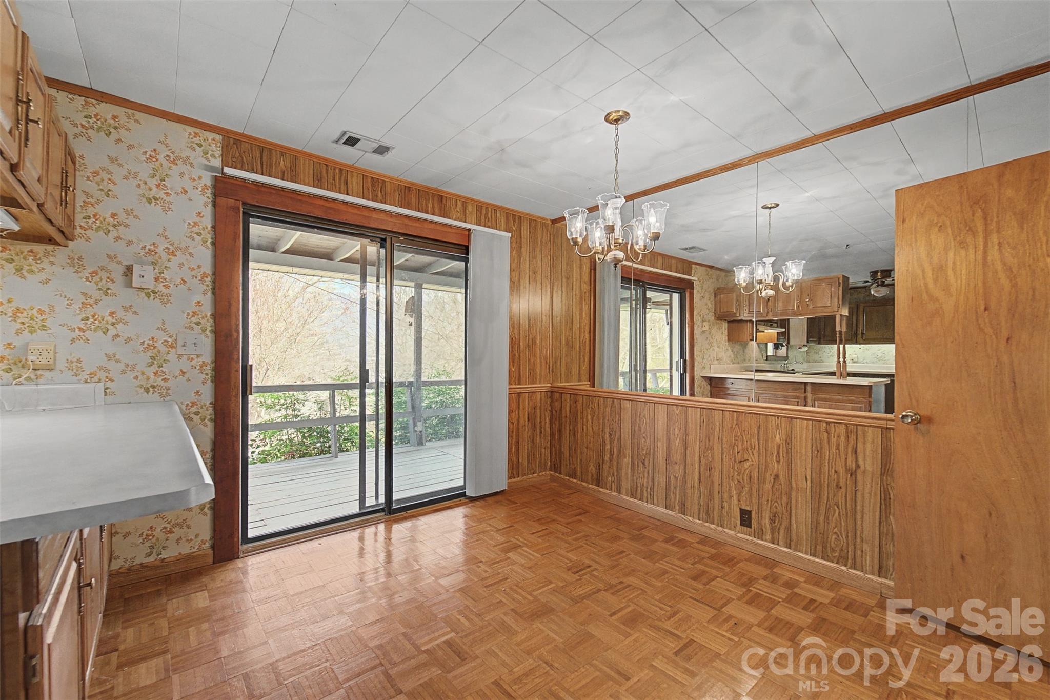 318 Sunrise Park — Sylva