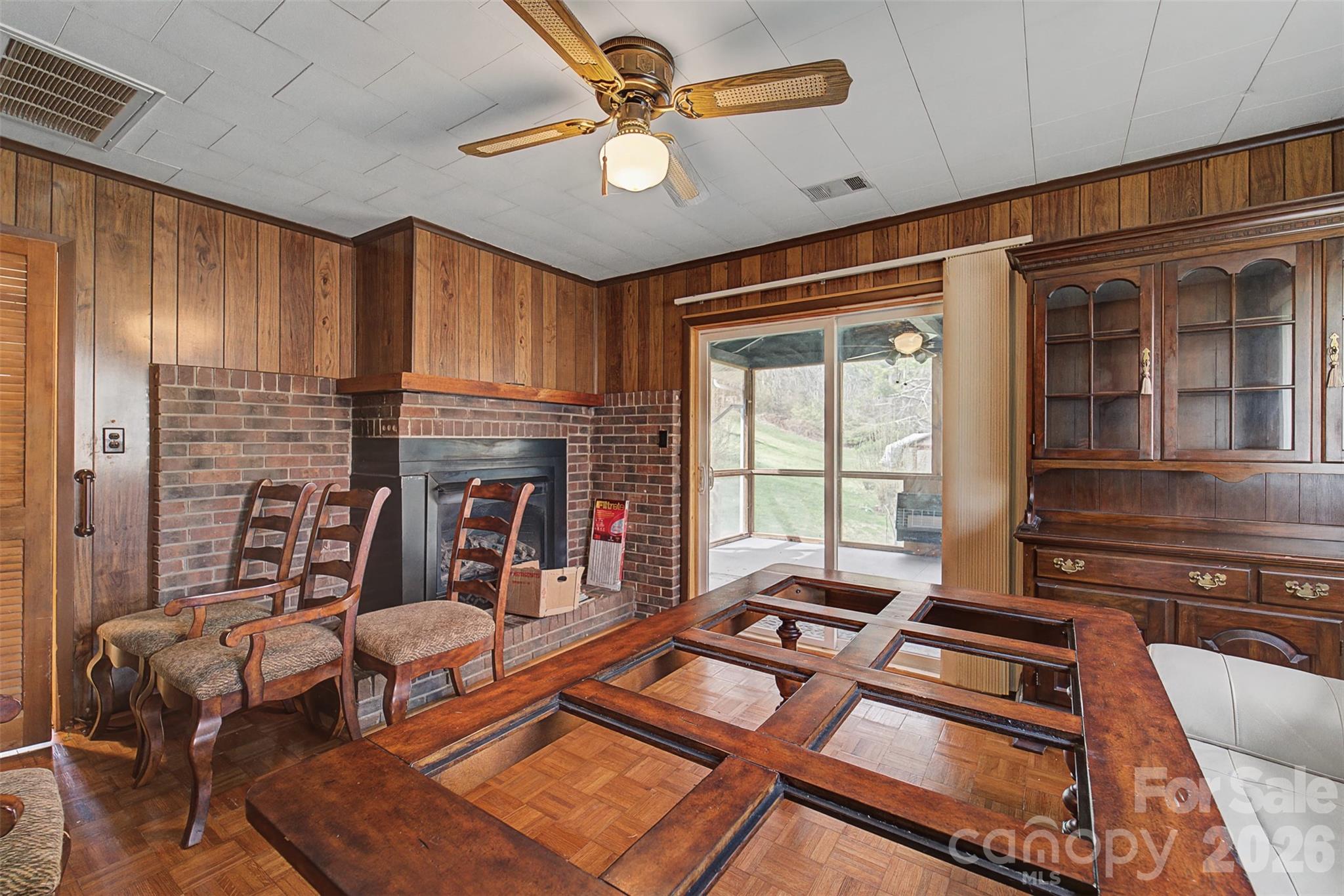 318 Sunrise Park — Sylva