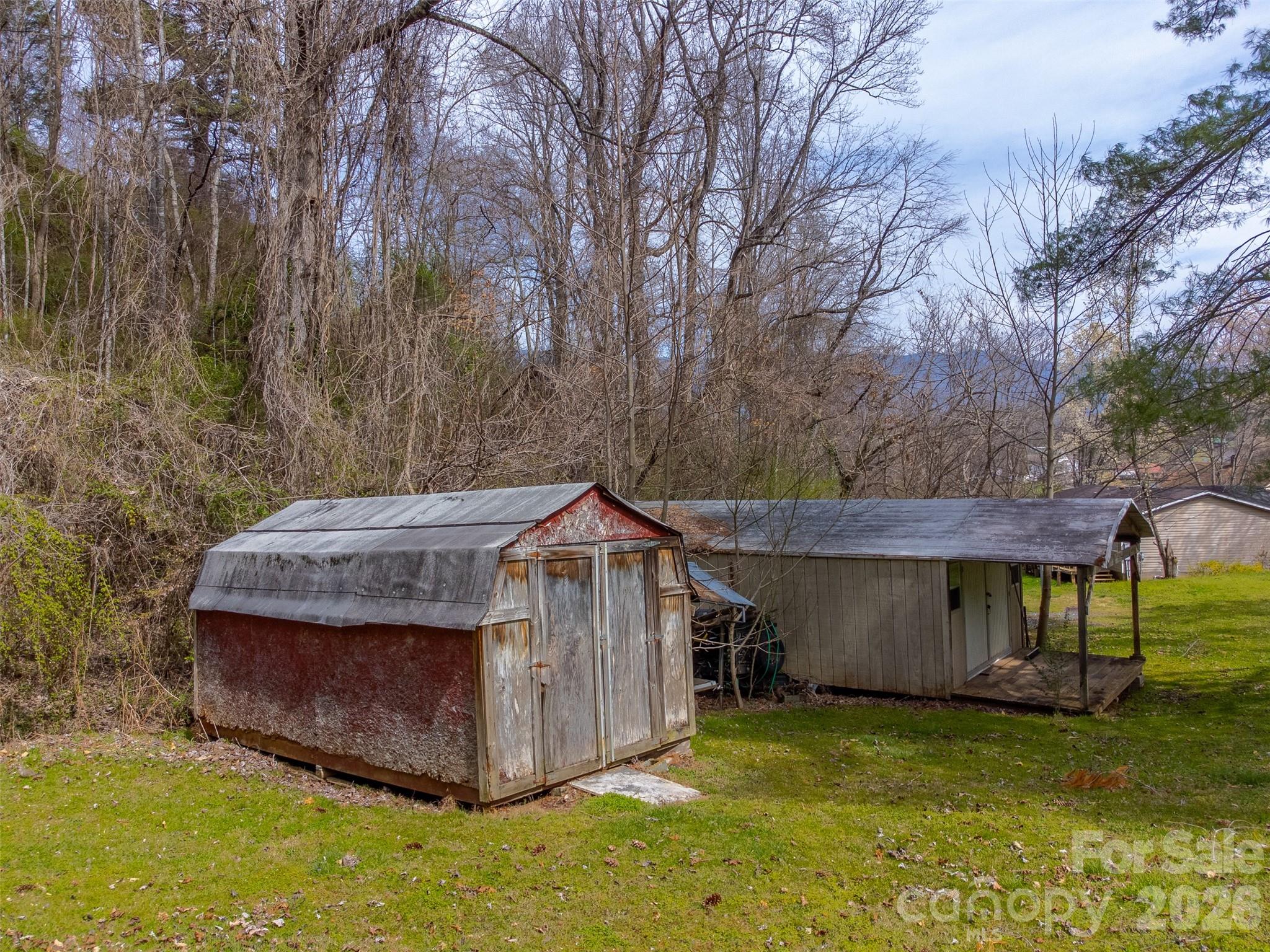 318 Sunrise Park — Sylva