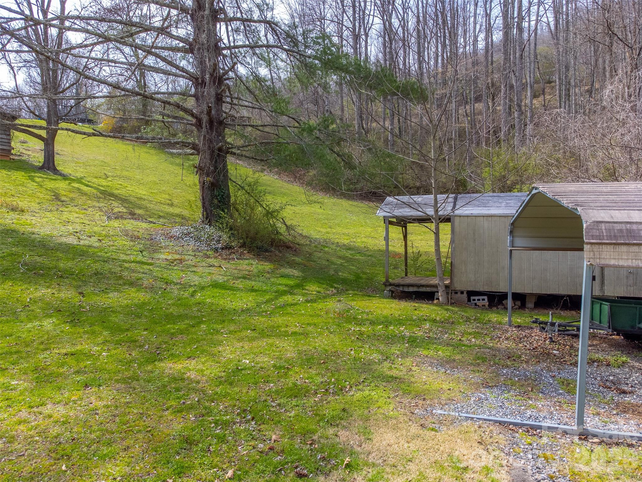 318 Sunrise Park — Sylva