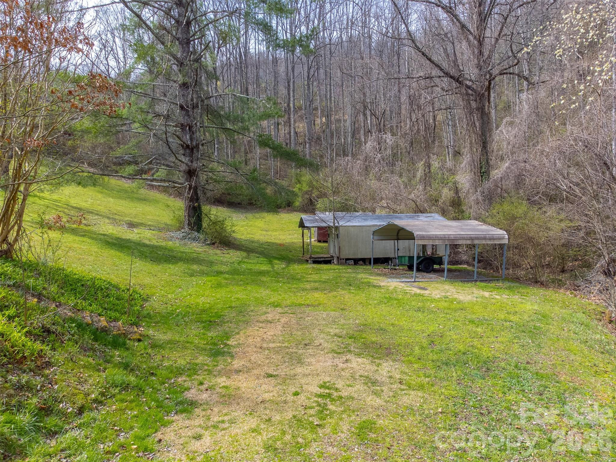 318 Sunrise Park — Sylva