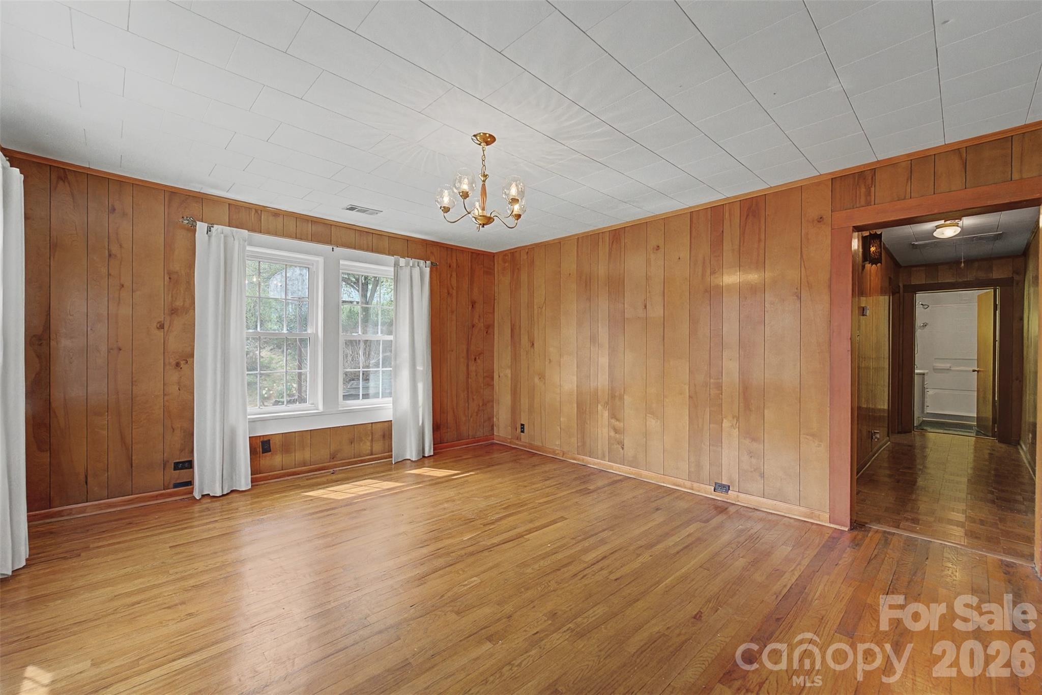 318 Sunrise Park — Sylva