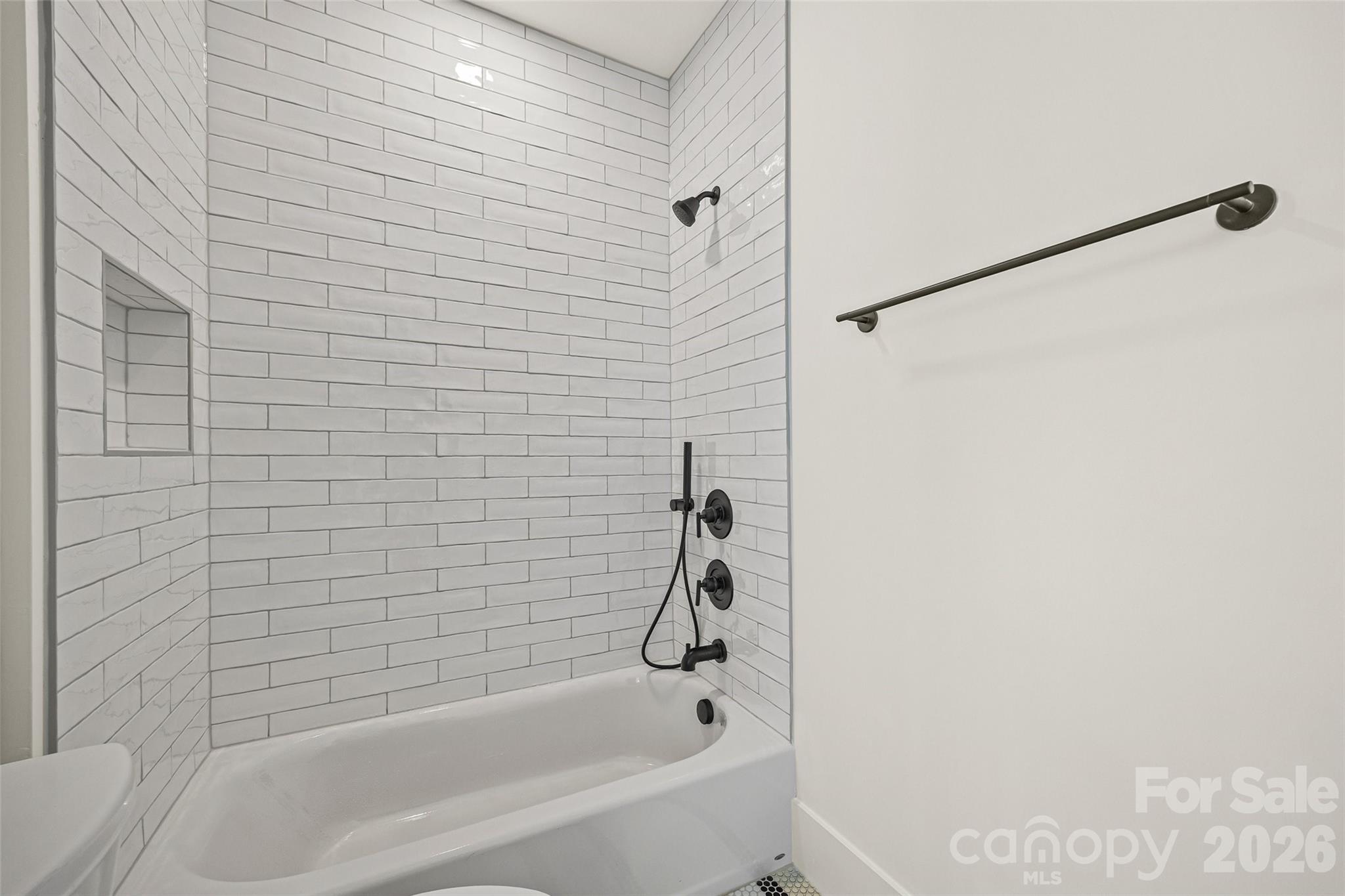 7105 Essington Drive — Charlotte