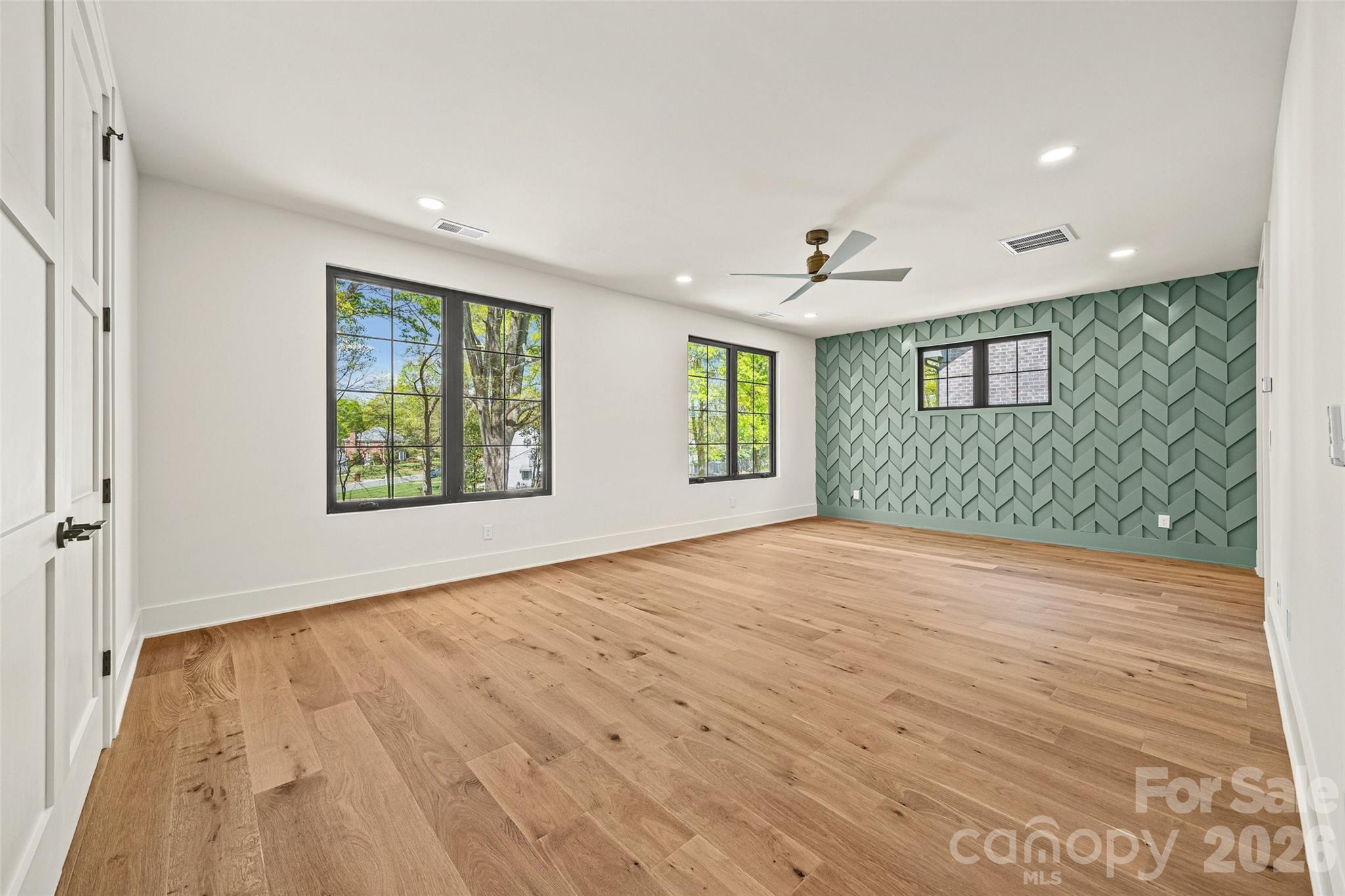 7105 Essington Drive — Charlotte
