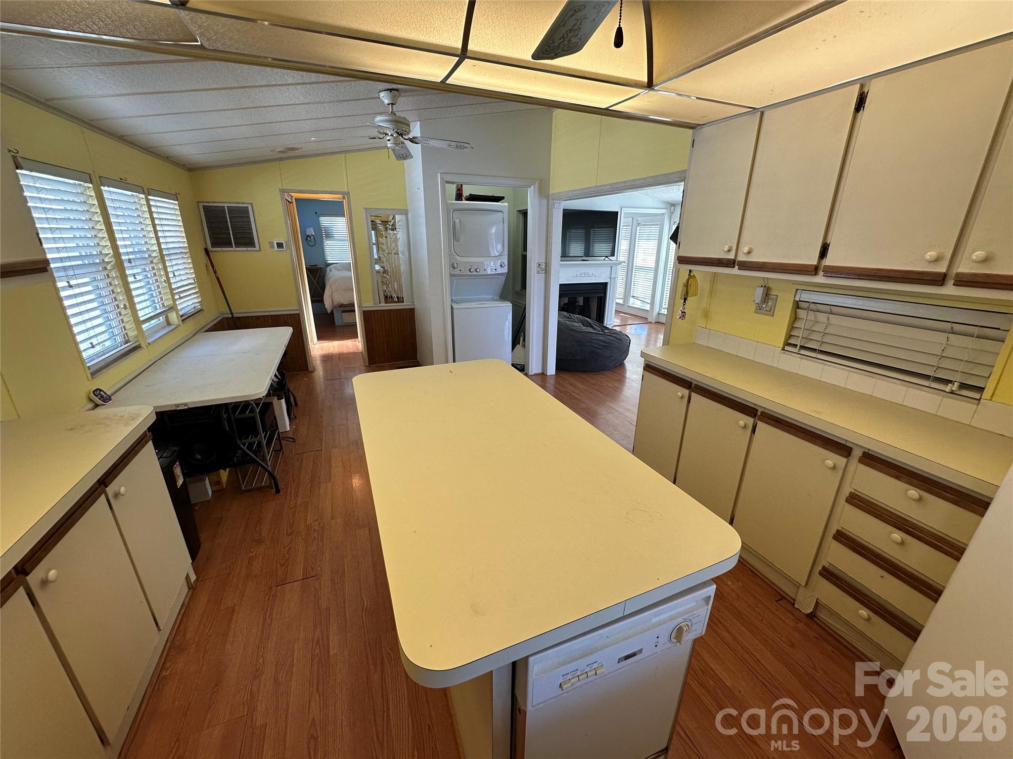 101 Dogwood Circle — New London