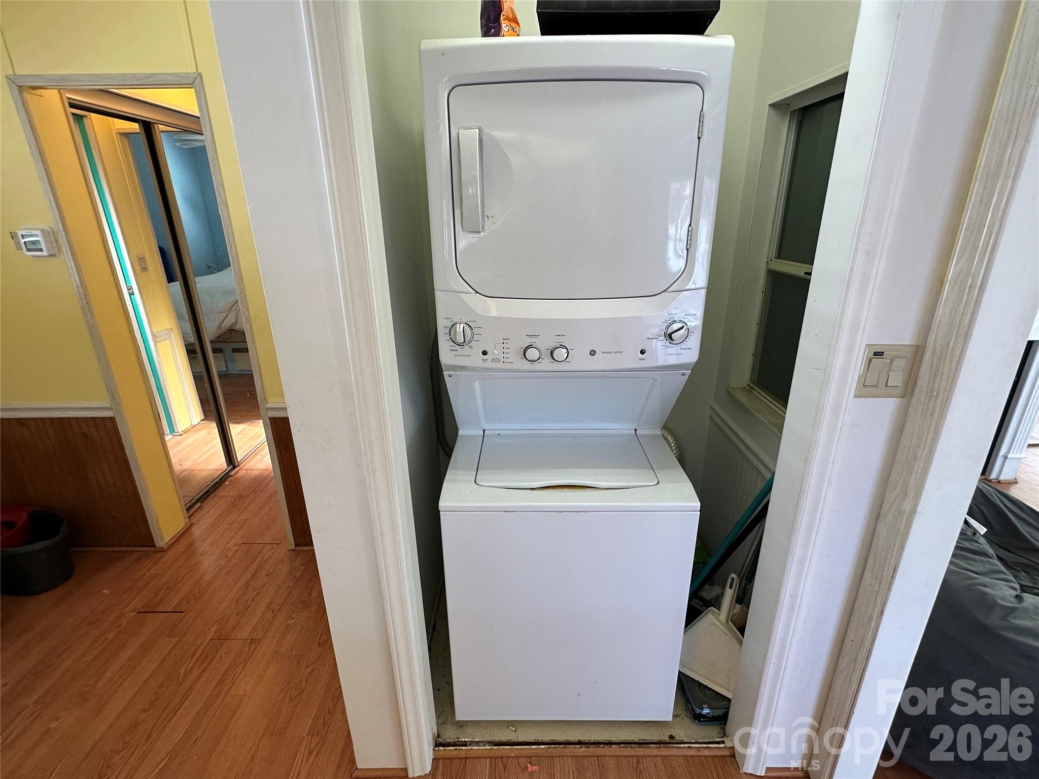 101 Dogwood Circle — New London
