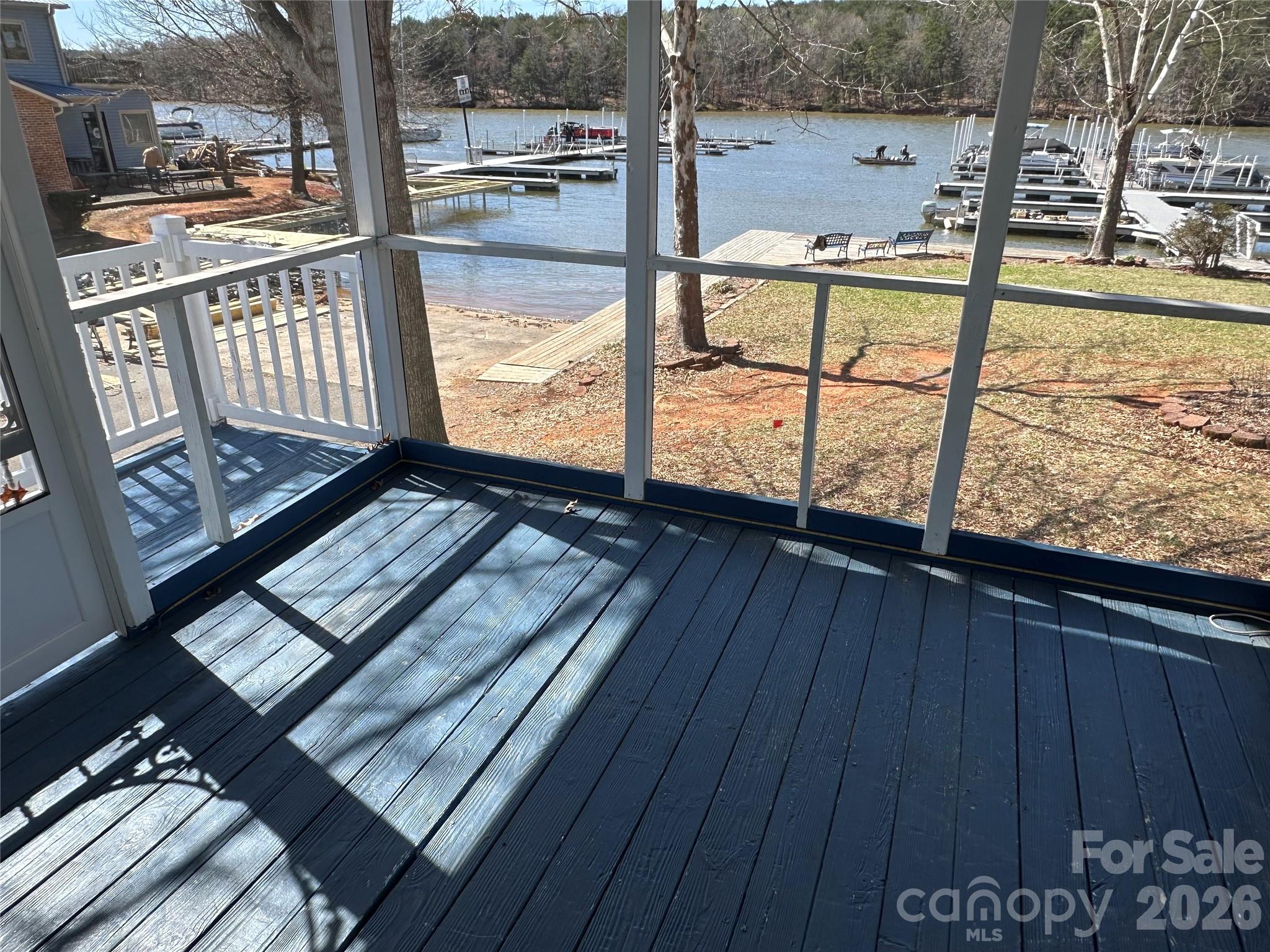 101 Dogwood Circle — New London