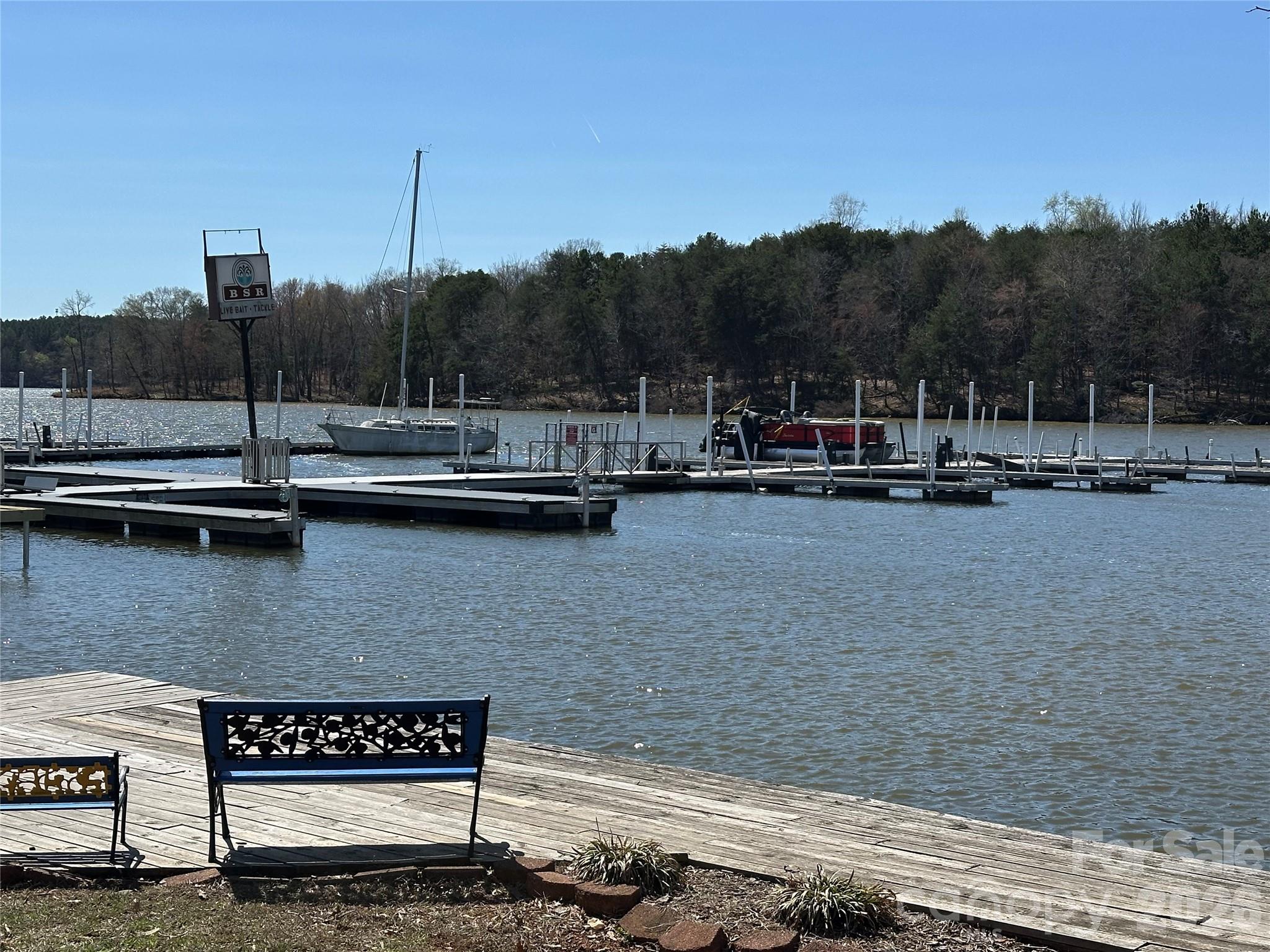101 Dogwood Circle — New London