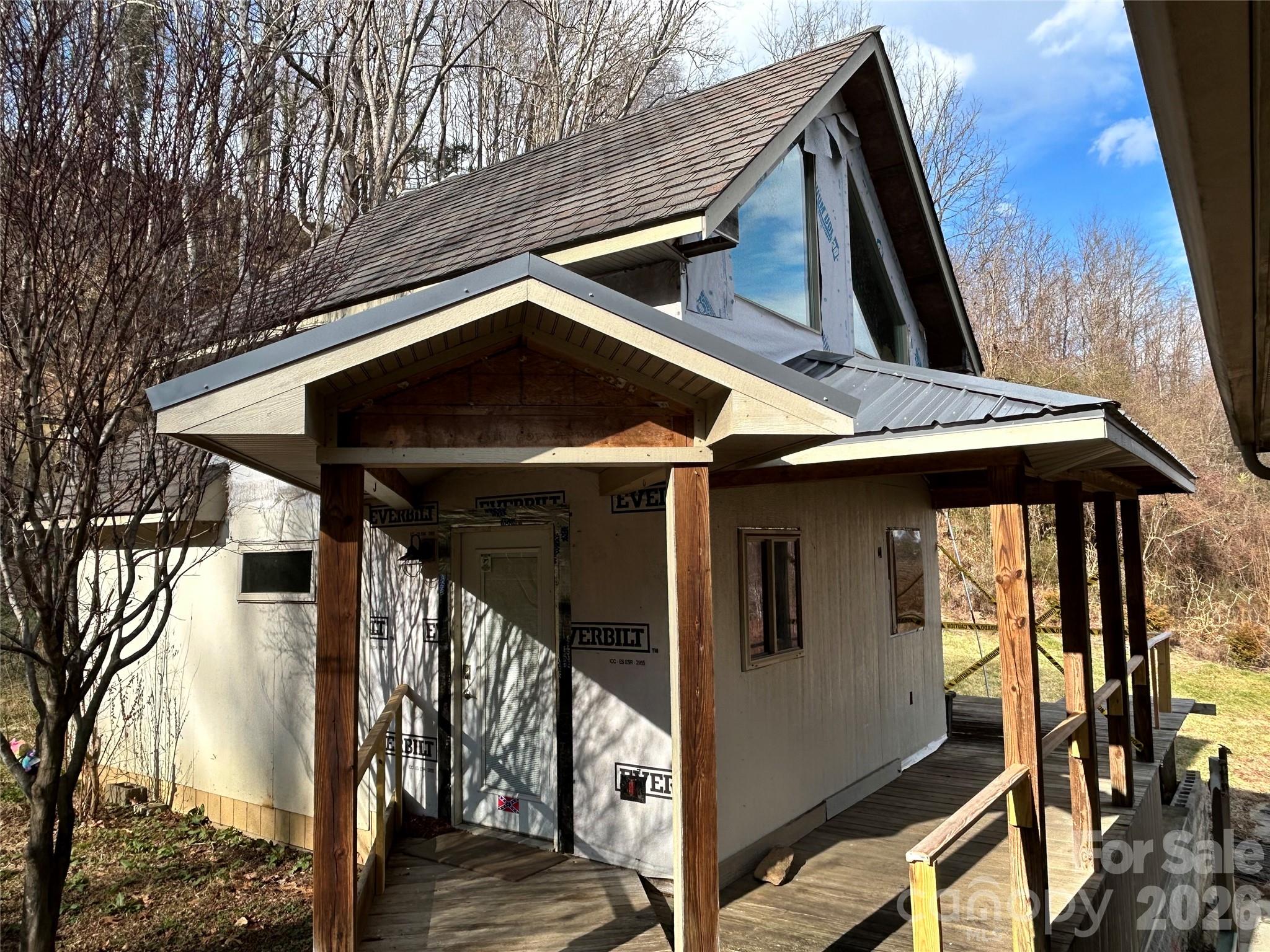 330 Potts Drive — Waynesville