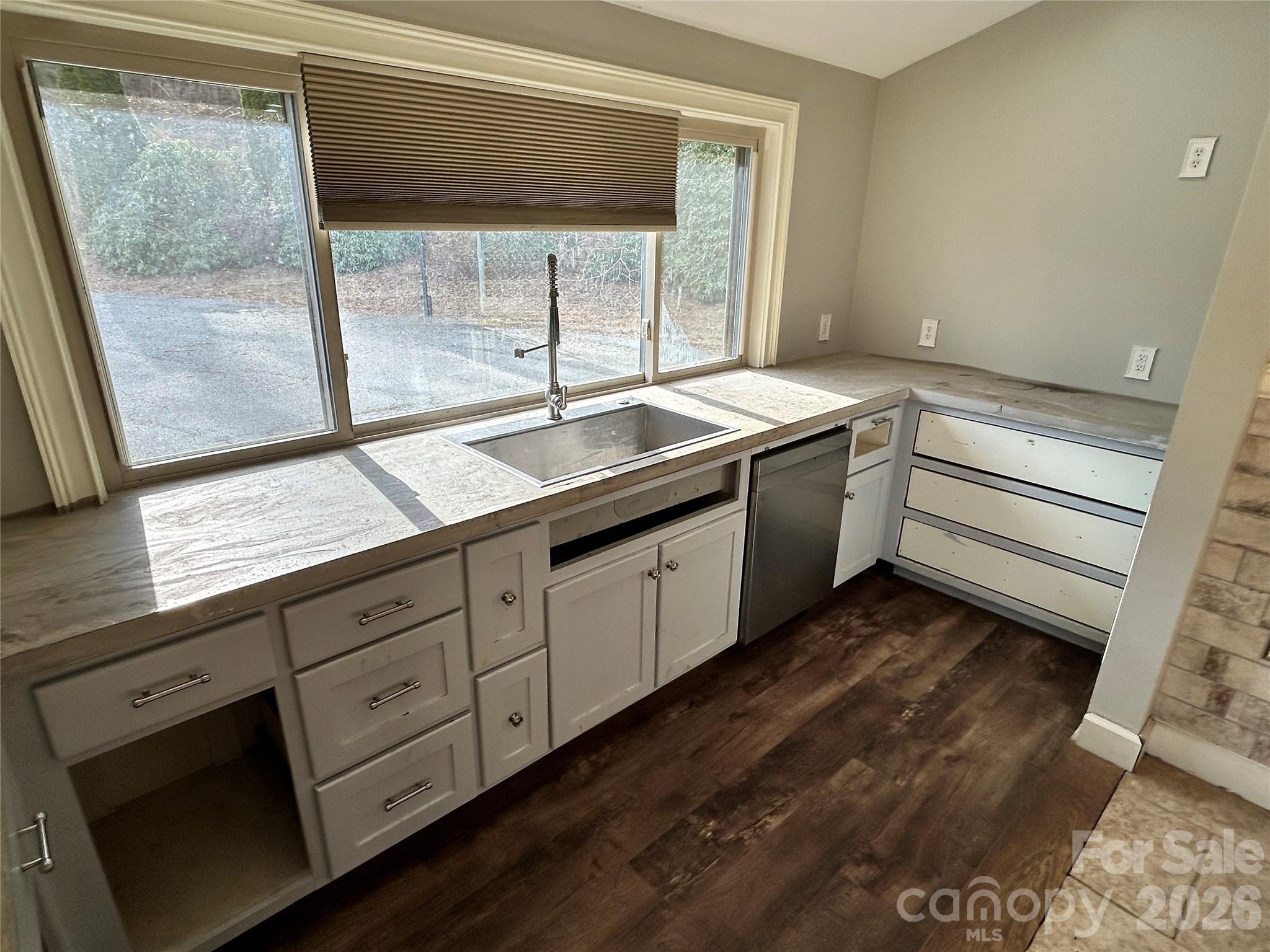 330 Potts Drive — Waynesville
