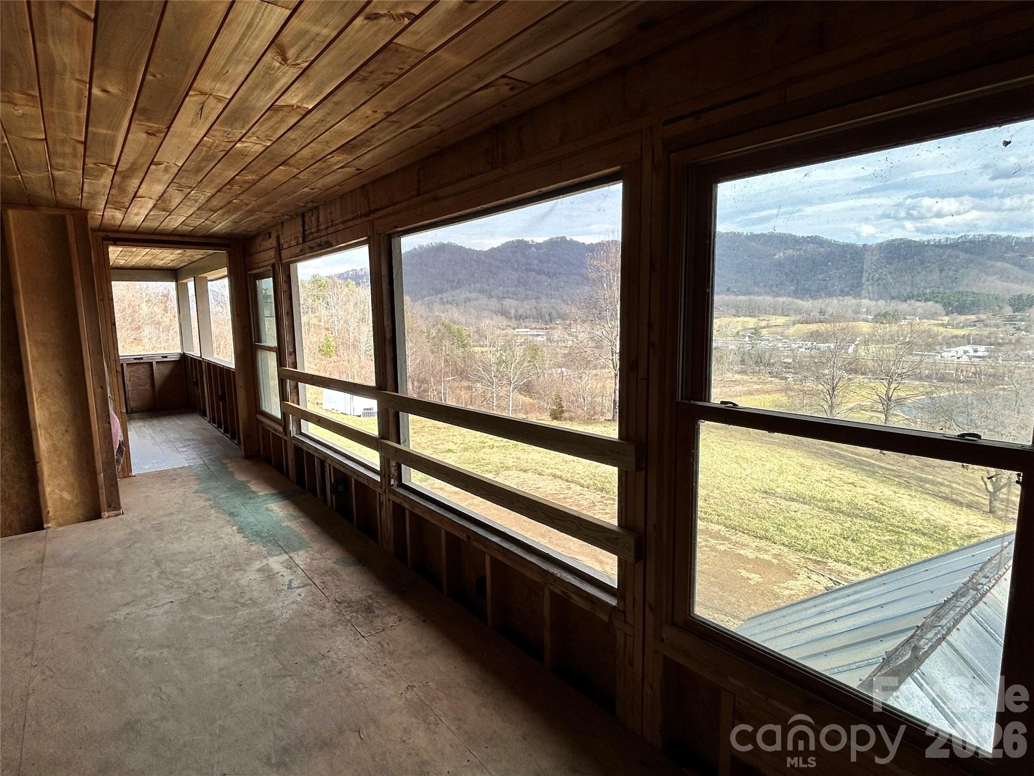 330 Potts Drive — Waynesville