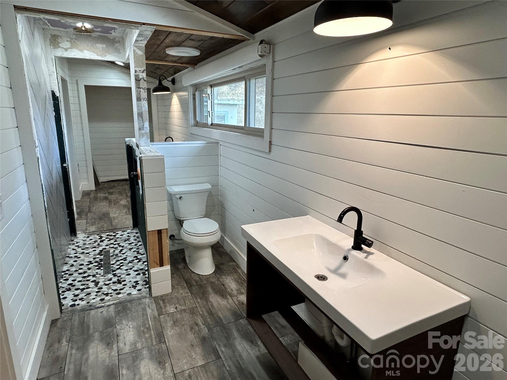 330 Potts Drive — Waynesville