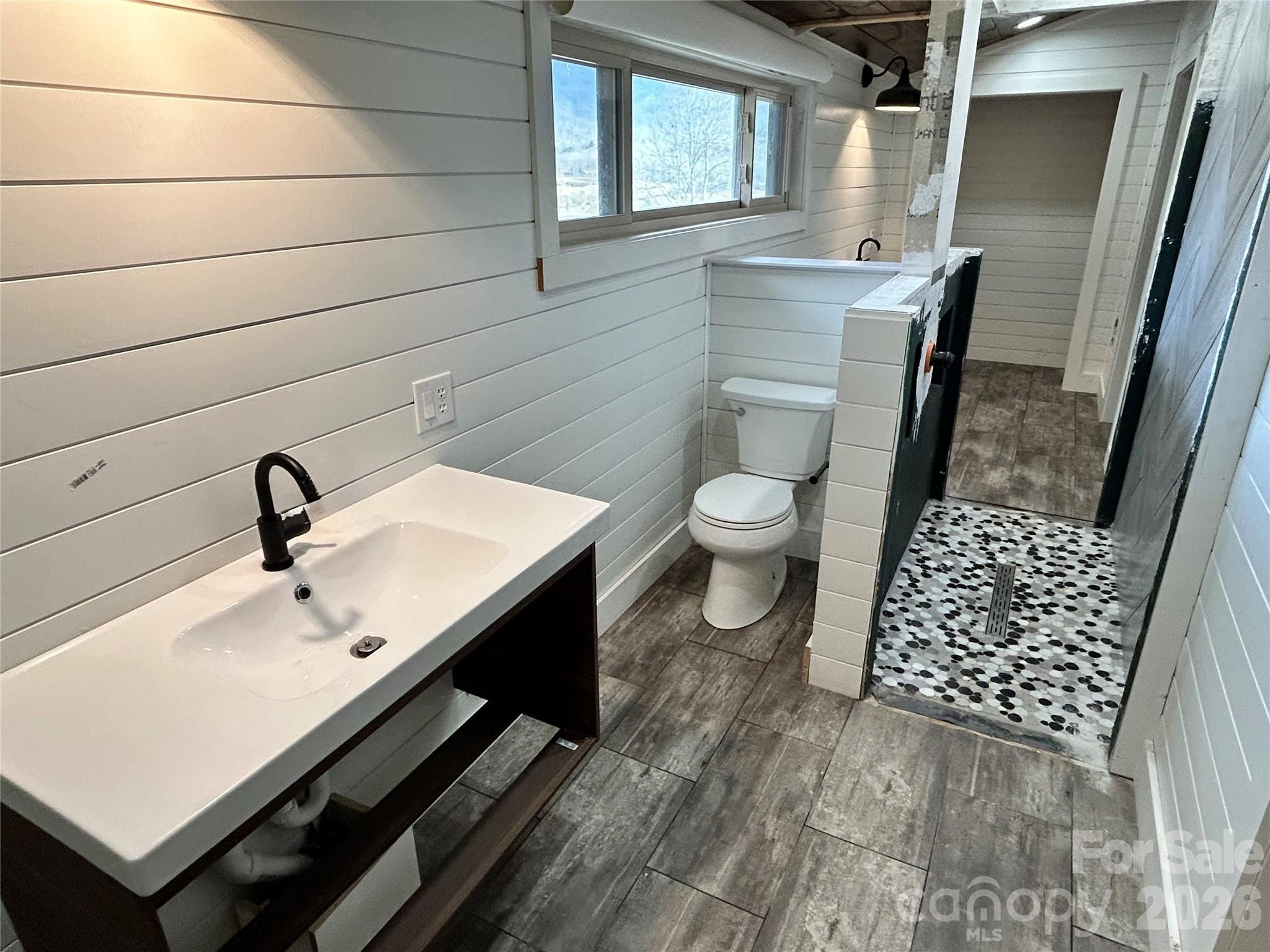330 Potts Drive — Waynesville