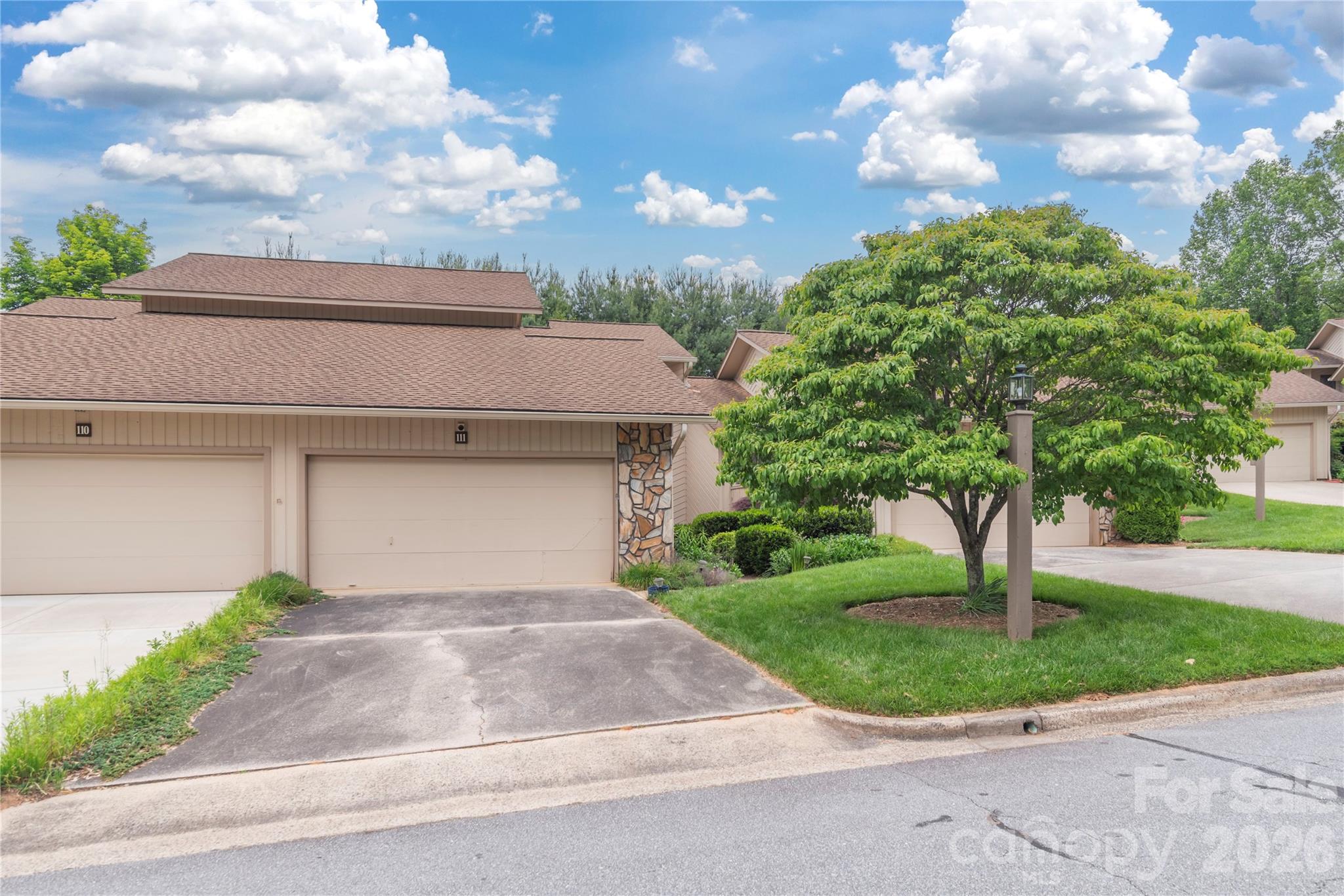111 Clubwood Court — Asheville