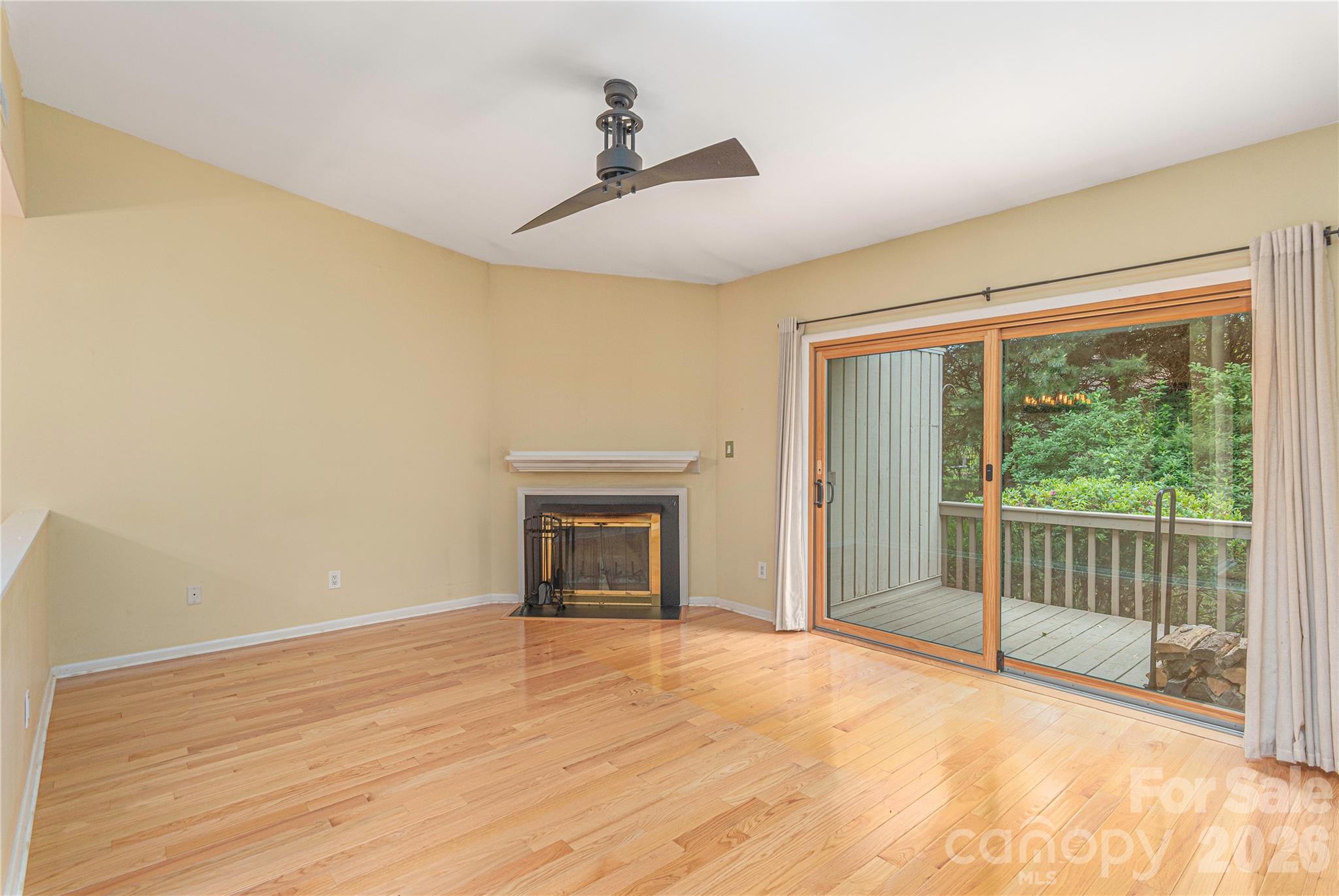 111 Clubwood Court — Asheville