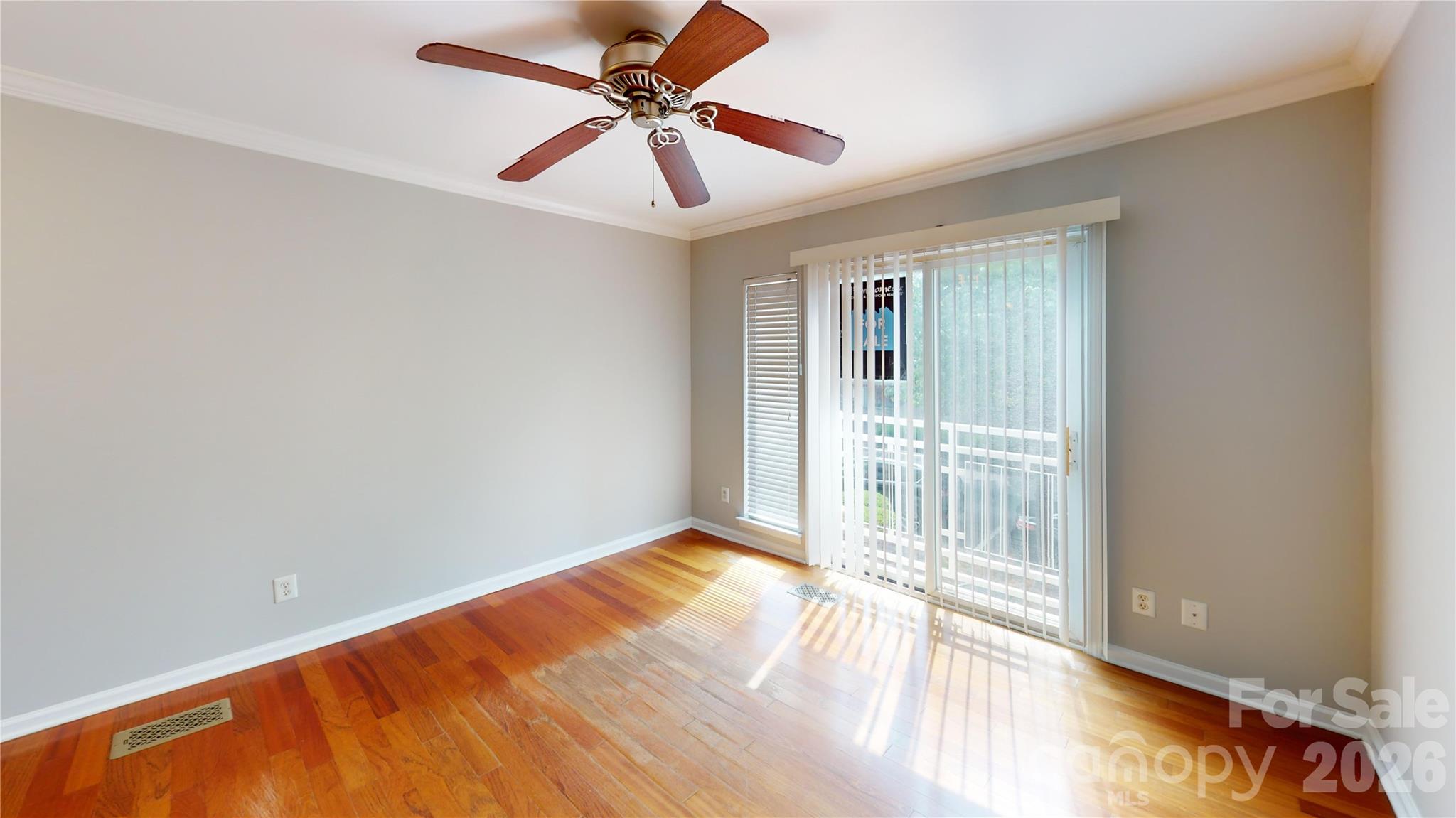 537 Donatello Avenue — Charlotte