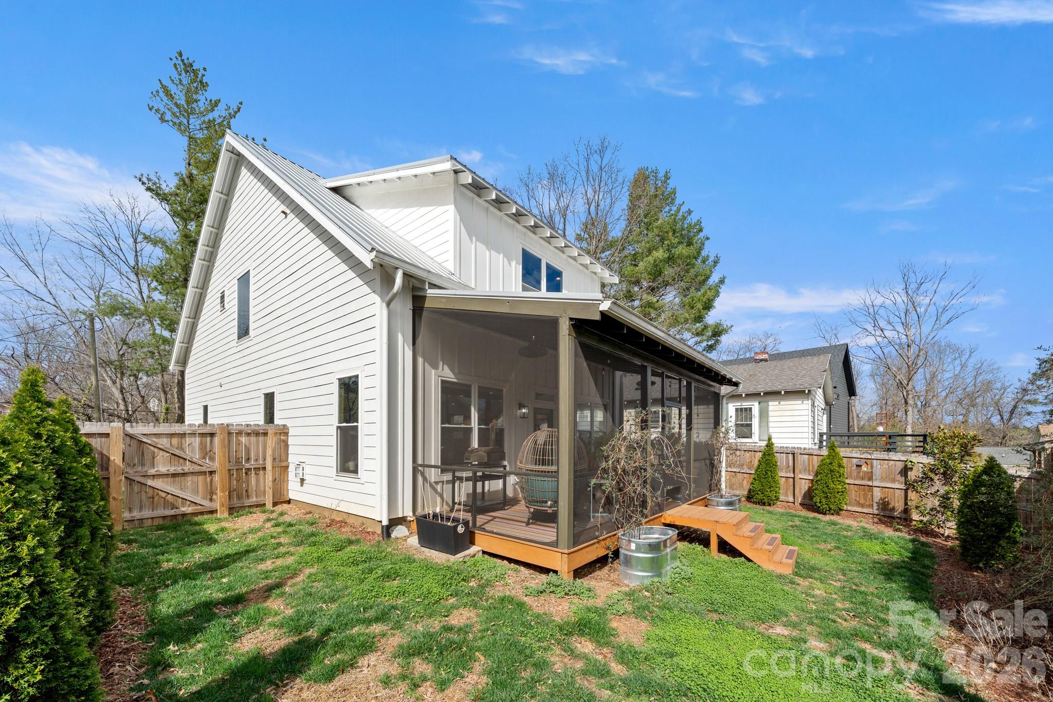 21 Boyd Avenue — Asheville