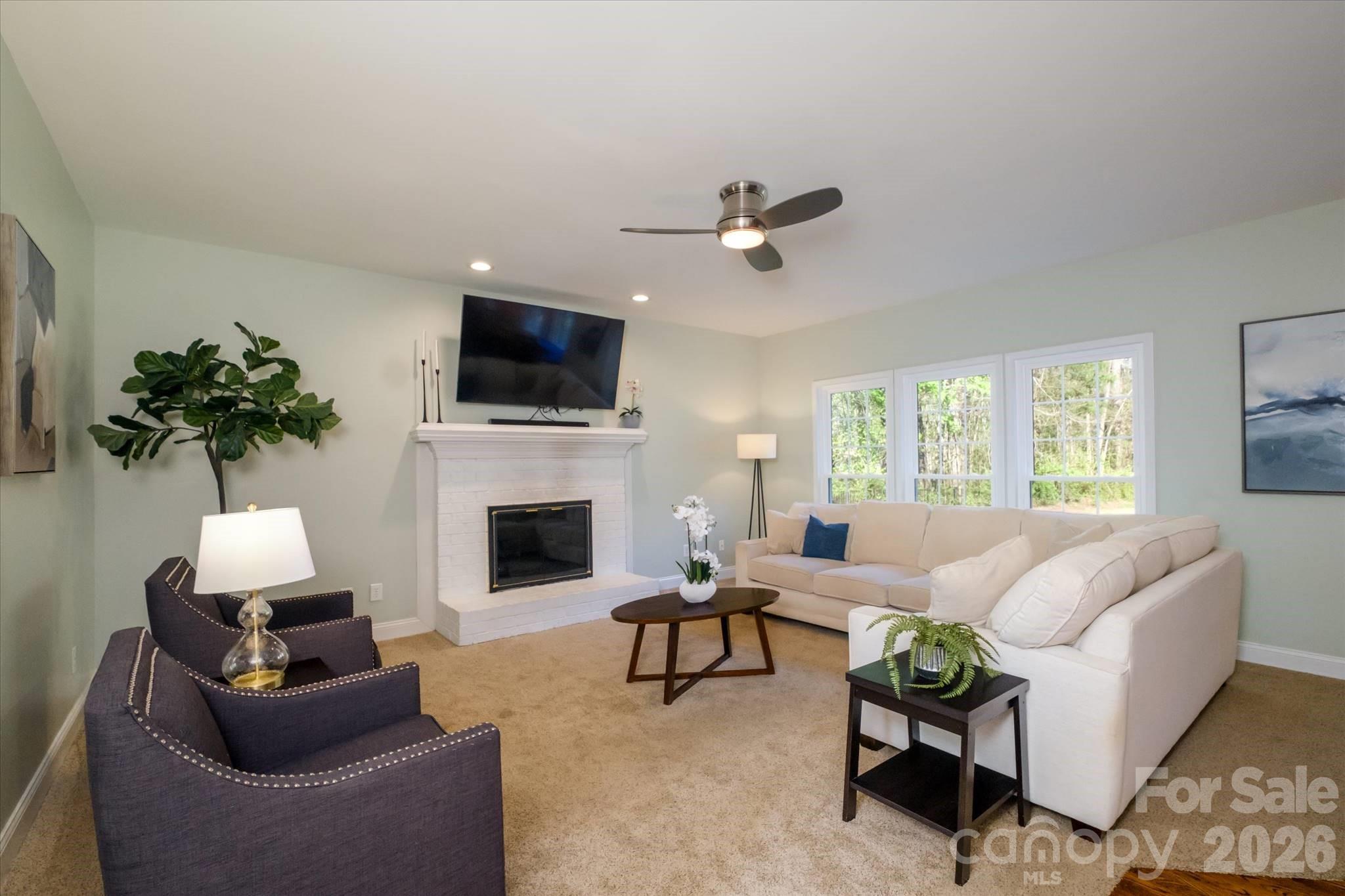 3570 Weddington Oaks Drive — Matthews