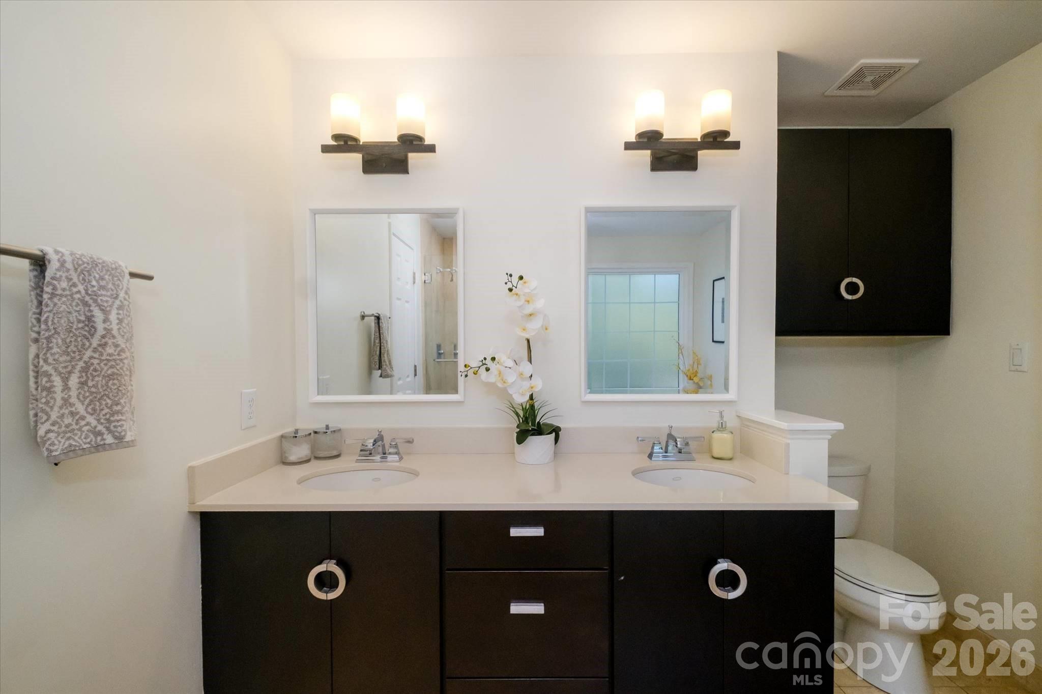 3570 Weddington Oaks Drive — Matthews