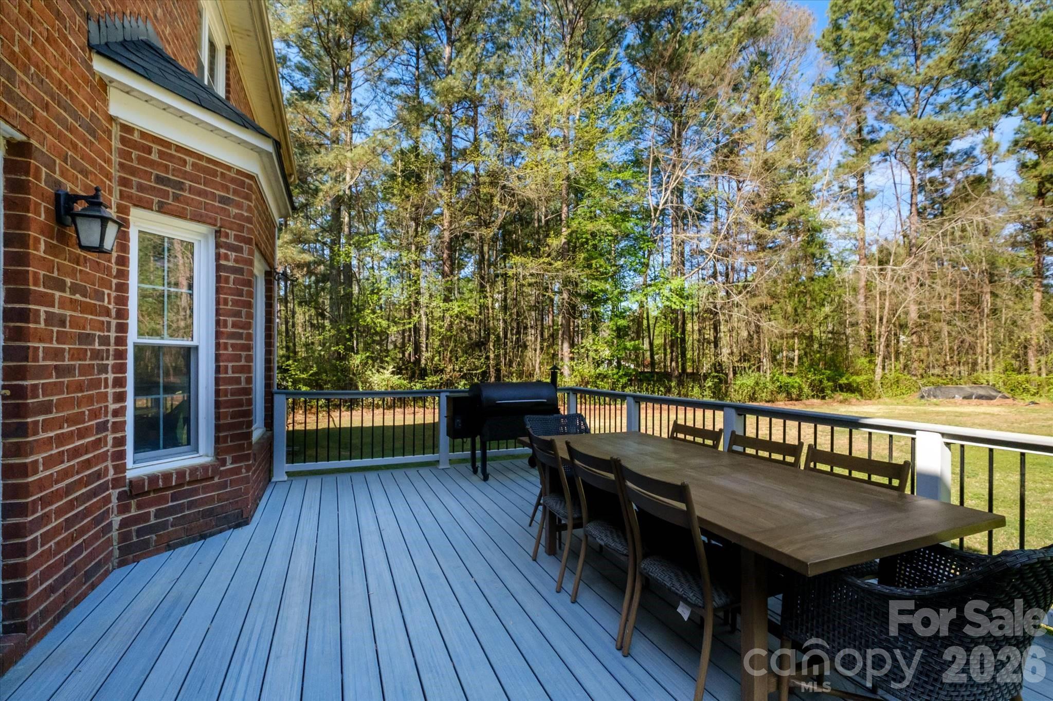 3570 Weddington Oaks Drive — Matthews