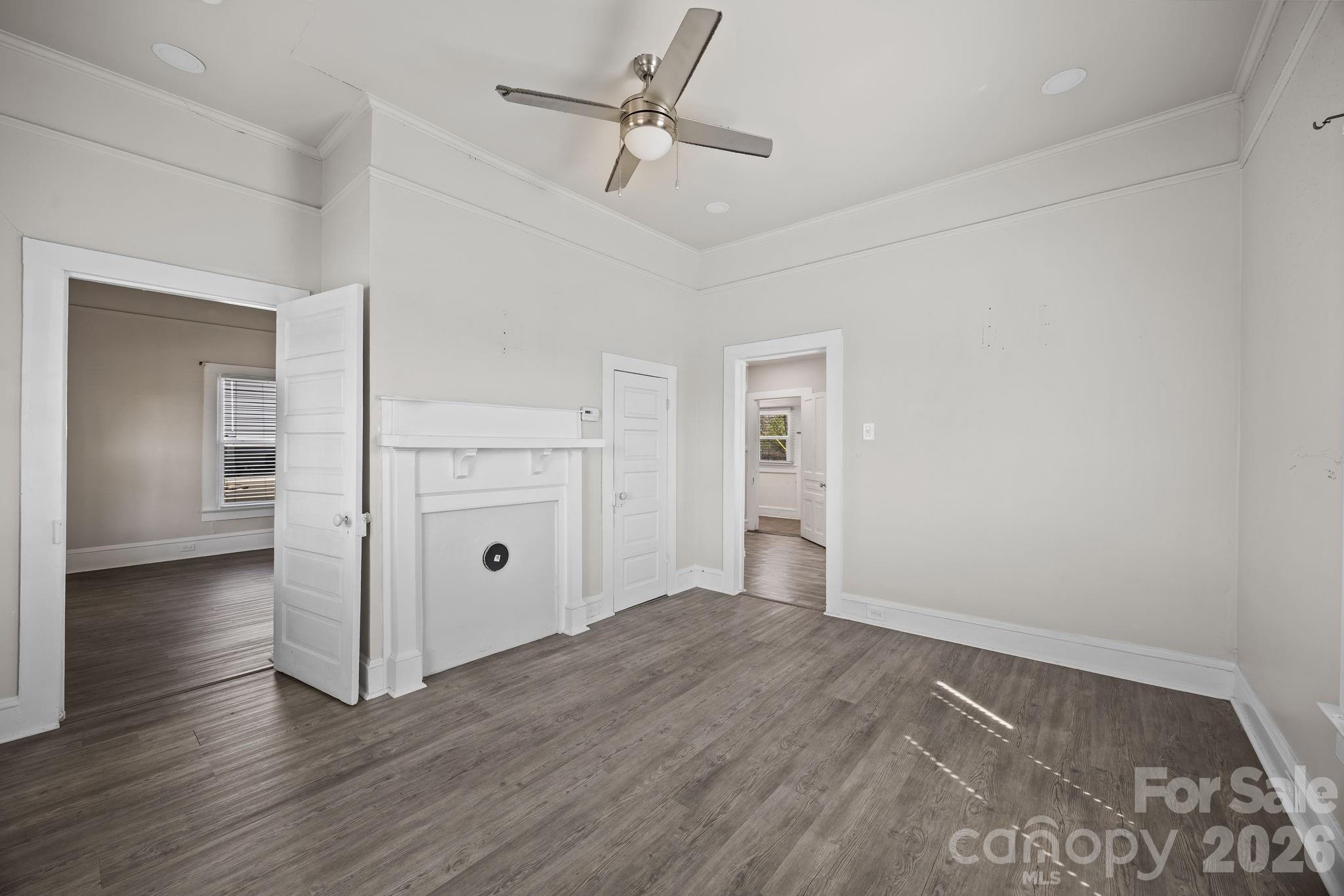 828 Park Avenue — Salisbury