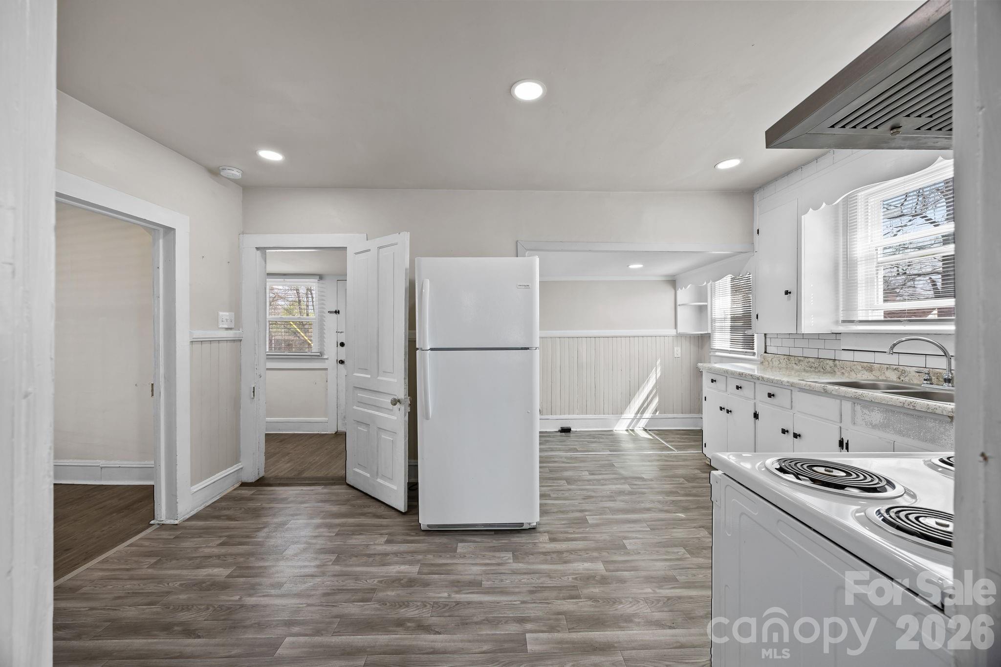 828 Park Avenue — Salisbury
