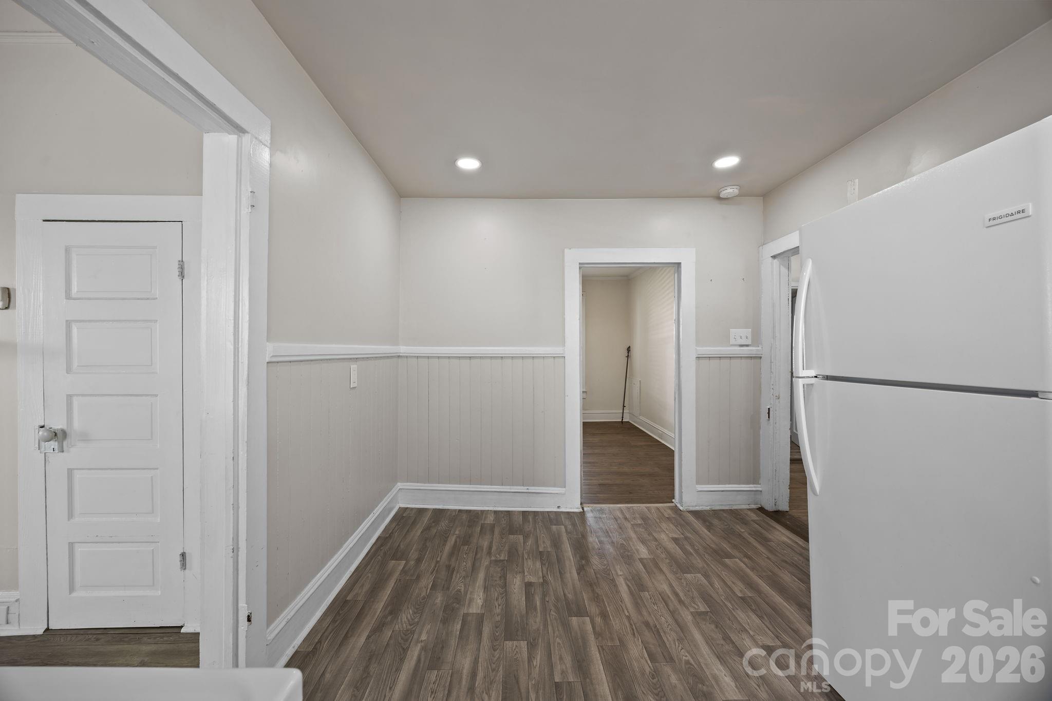 828 Park Avenue — Salisbury