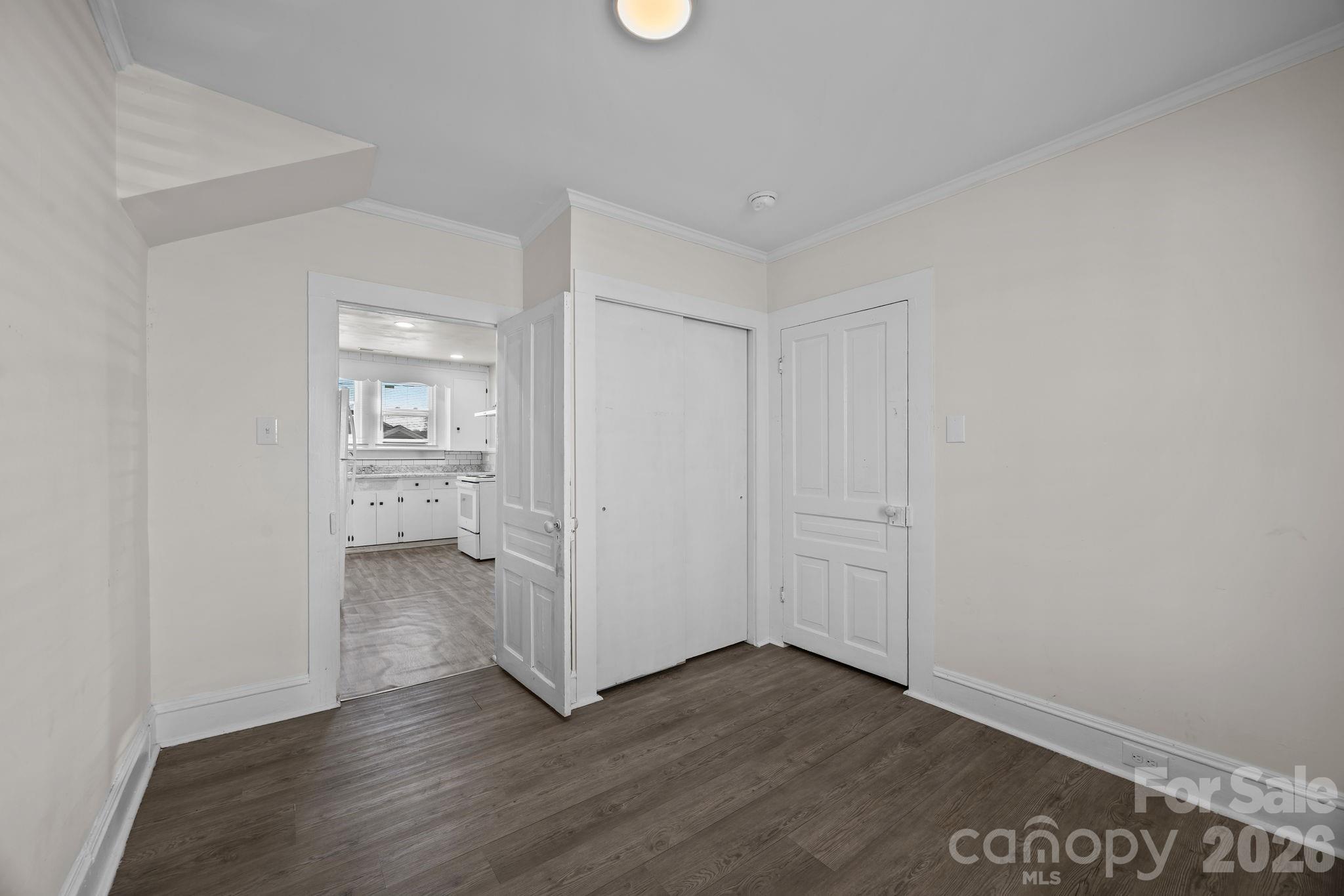 828 Park Avenue — Salisbury