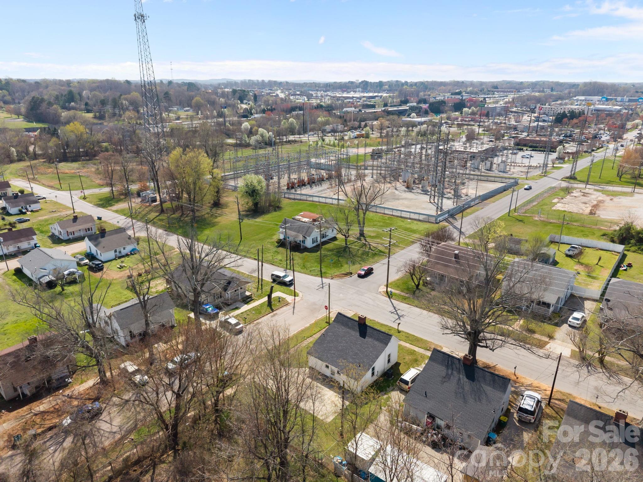 828 Park Avenue — Salisbury