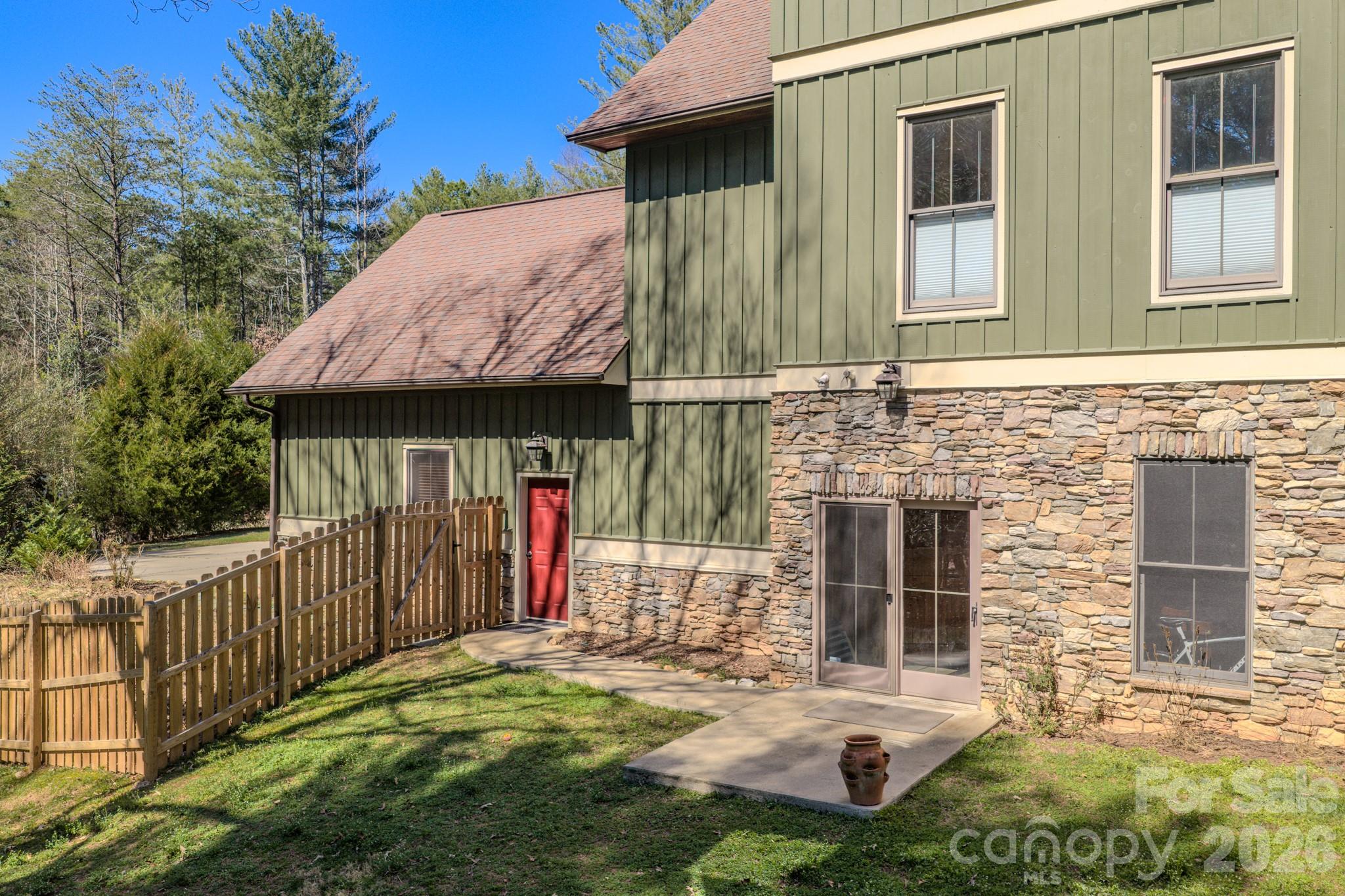 4836 Stream Side Lane #18 — Morganton
