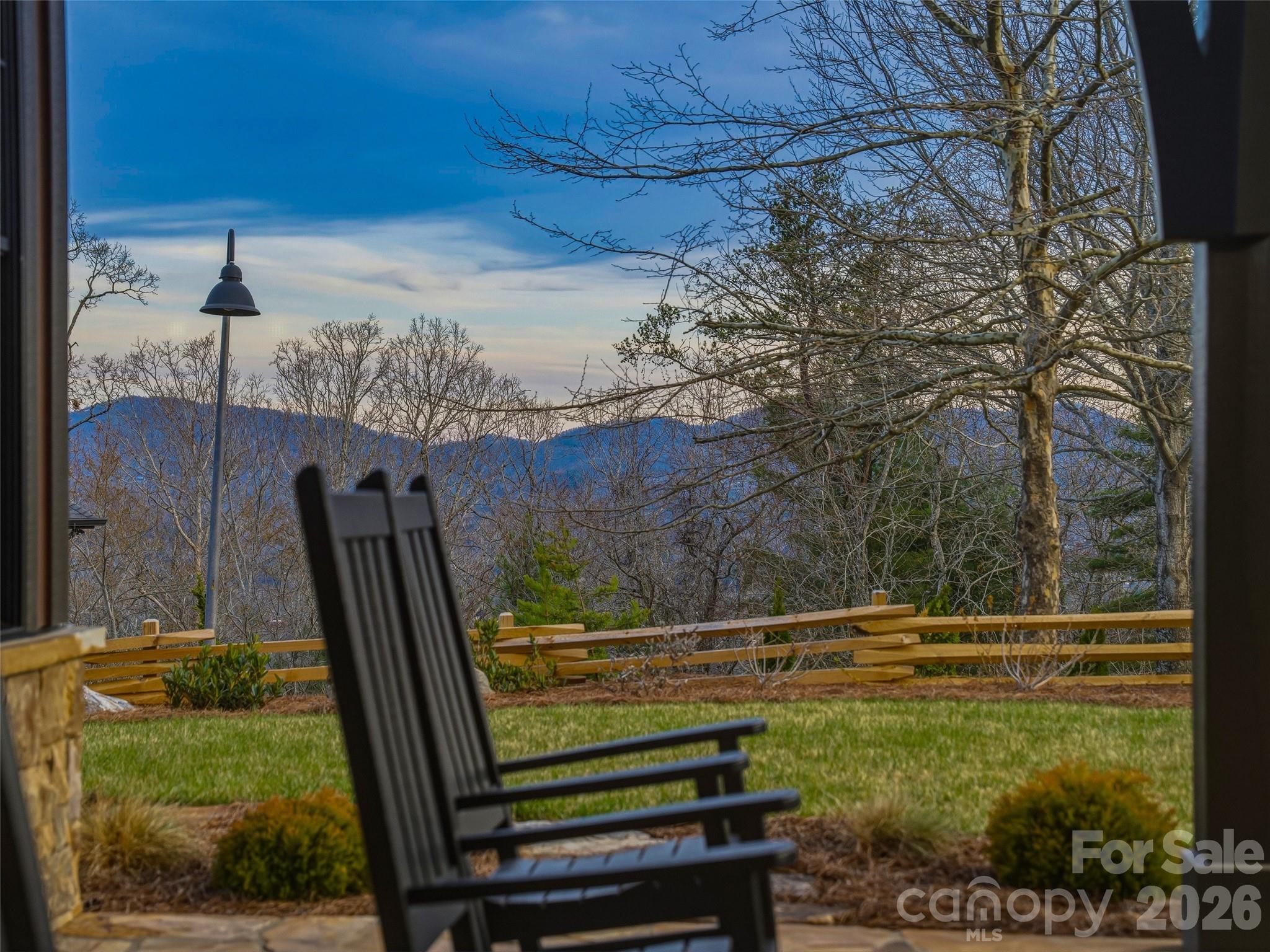 120 Boulder Creek Way — Asheville