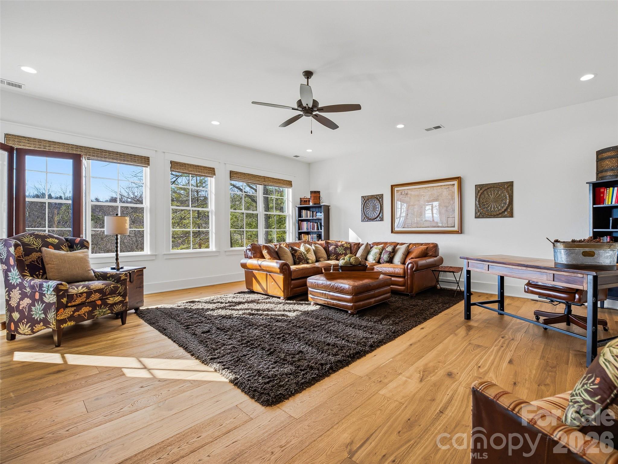 120 Boulder Creek Way — Asheville