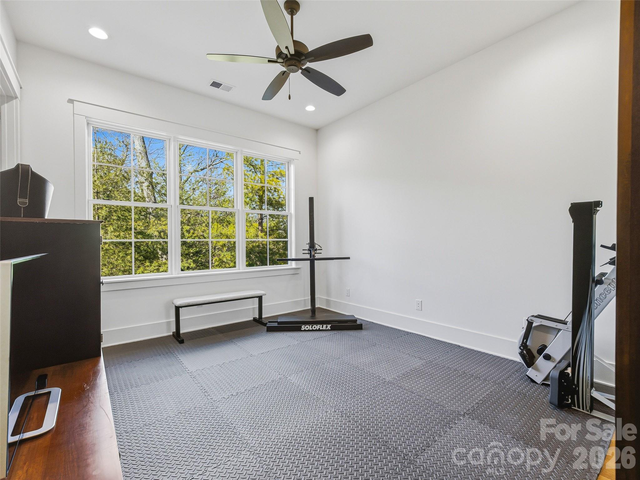 120 Boulder Creek Way — Asheville