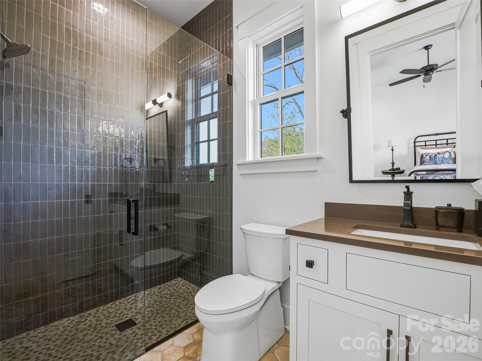 120 Boulder Creek Way — Asheville