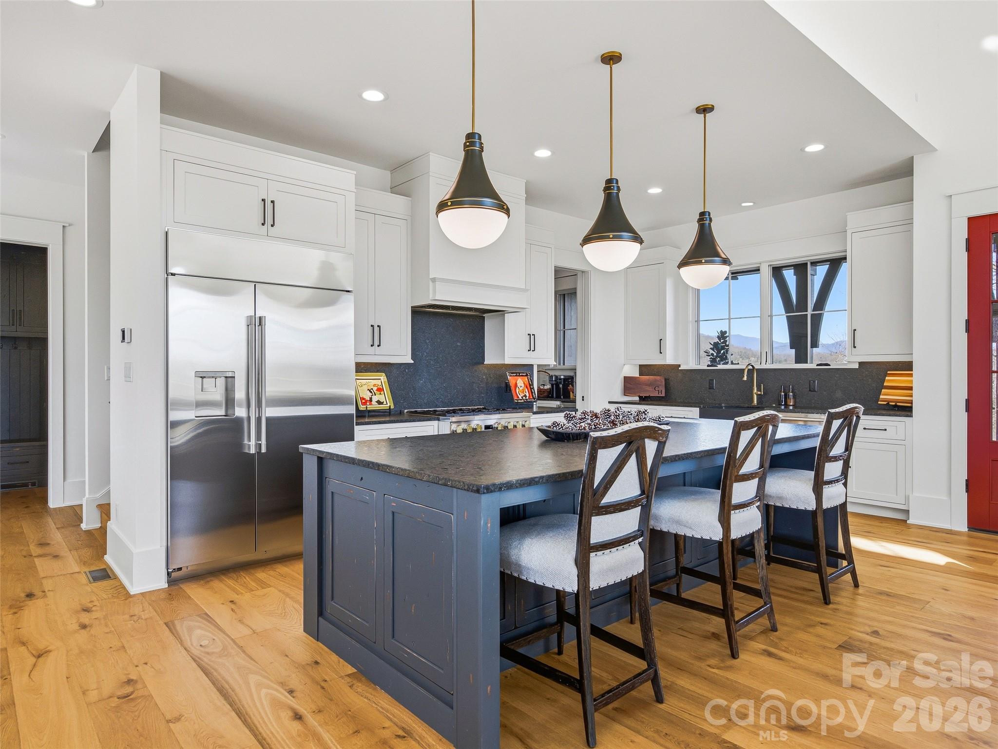 120 Boulder Creek Way — Asheville
