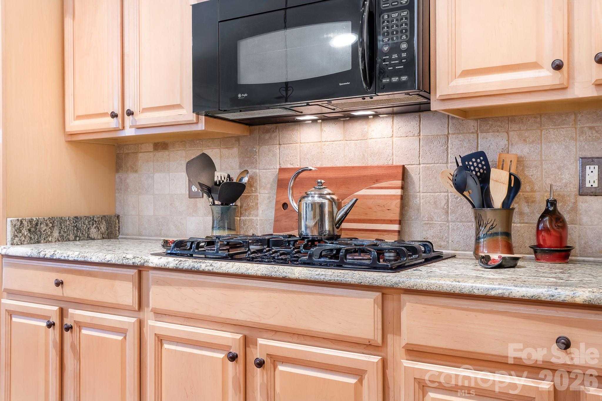 104 Kestrel Court — Mount Holly