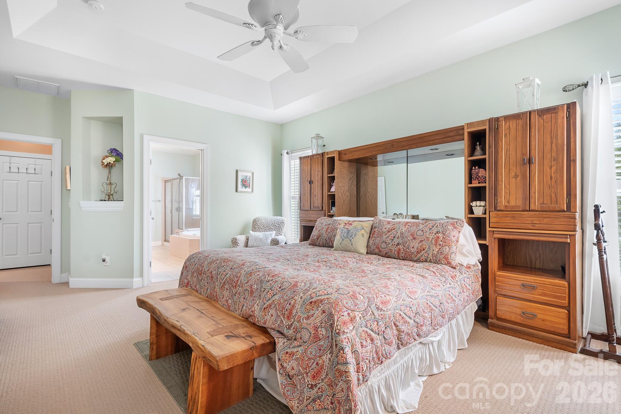 104 Kestrel Court — Mount Holly