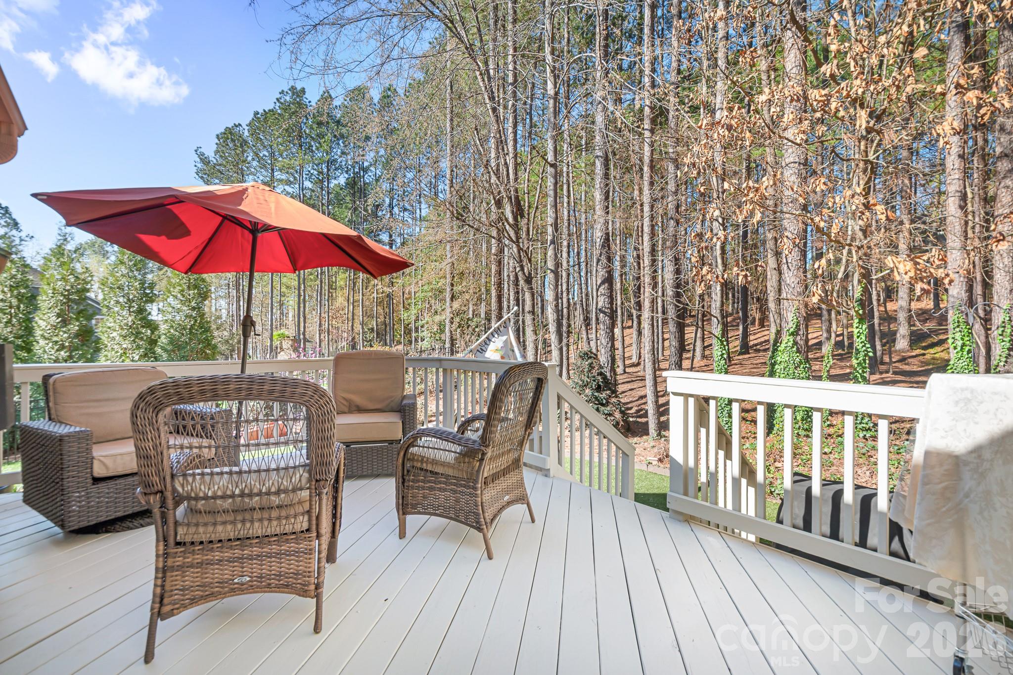 104 Kestrel Court — Mount Holly